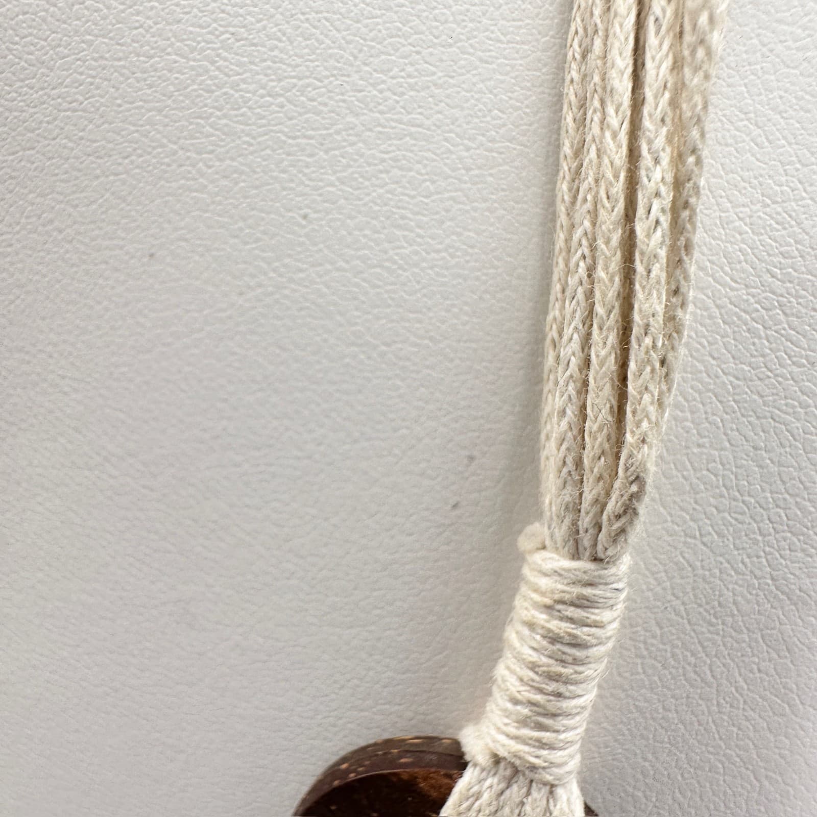 Vintage 80s Boho Wood Bead Statement Pendant Necklace Jewelry Spiral Shell - Thumbnail 15