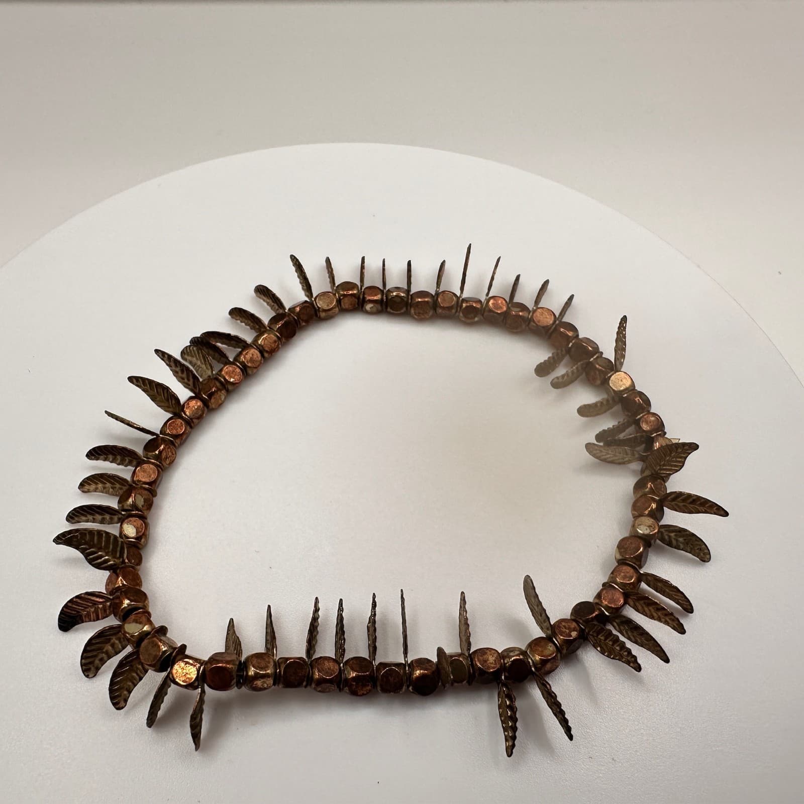 Vintage Boho Bronze Tone Leaf Charm Beaded Stretch Bracelet Nature Theme Jewelry - Thumbnail 6