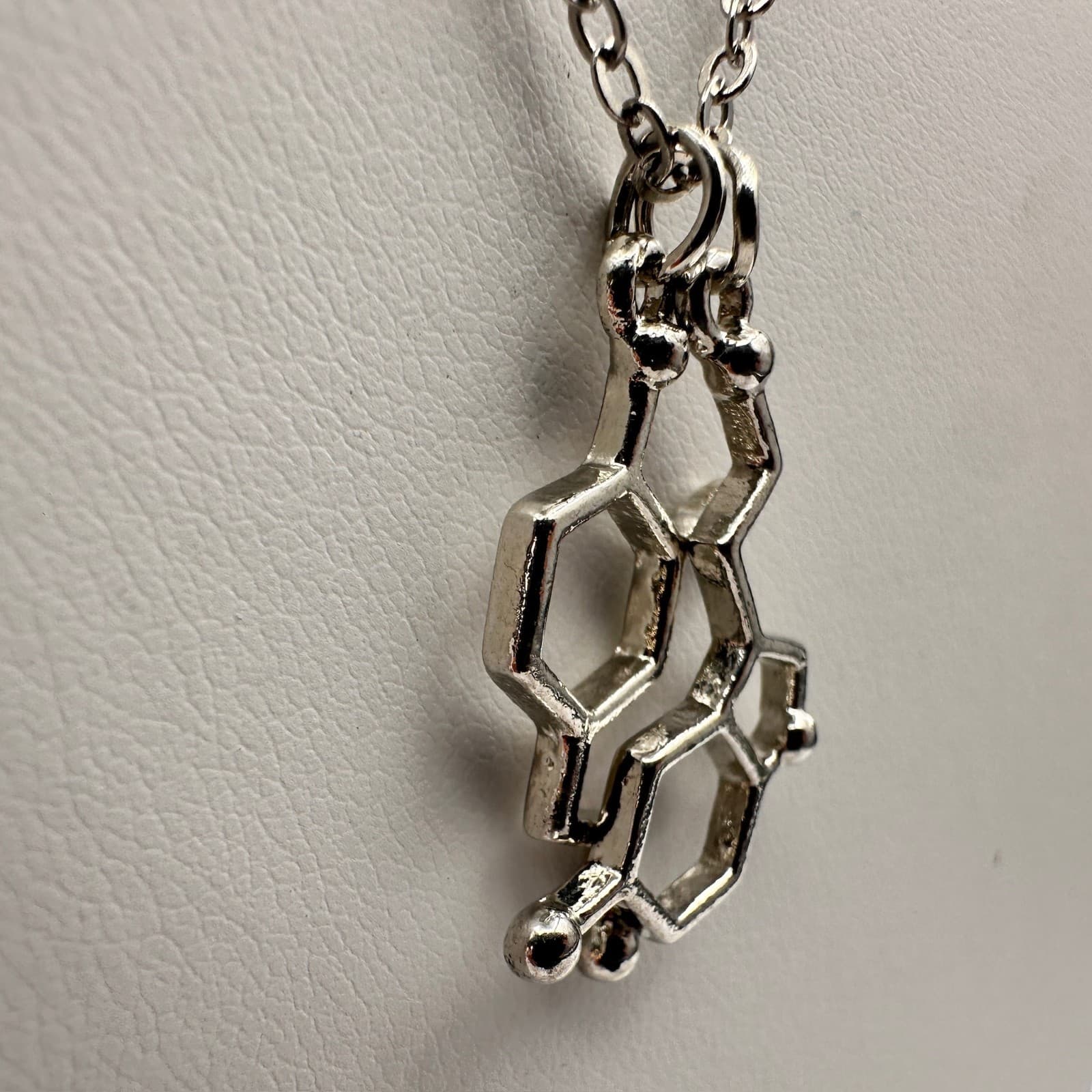 Vintage Y2K Serotonin Molecule Pendant Necklace Silver Tone Chemistry Jewelry - Thumbnail 7
