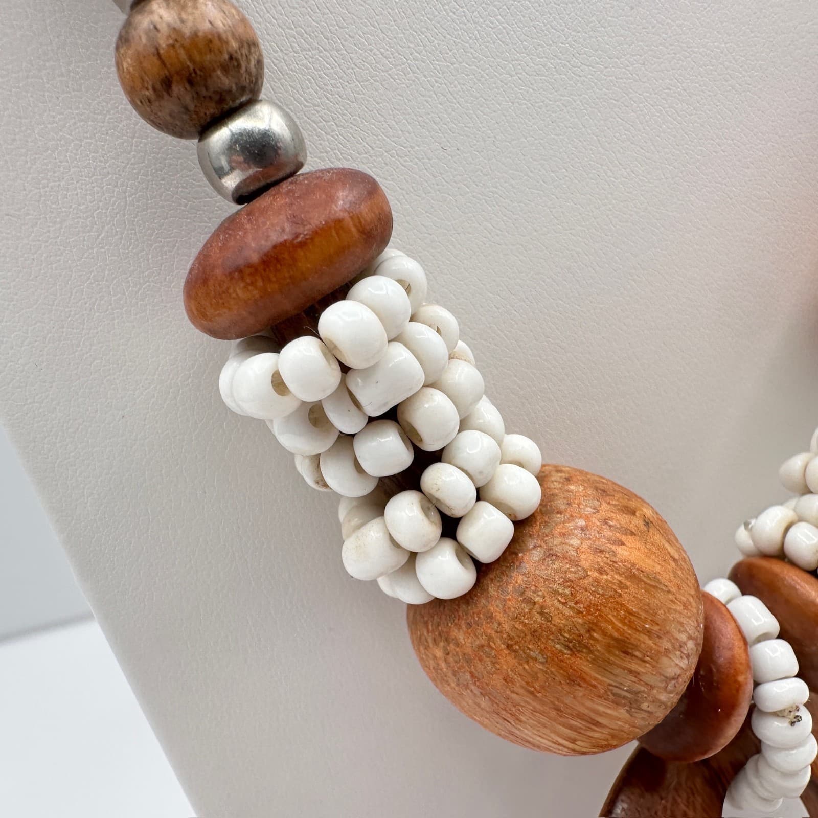 Vintage 80s Boho Wood Bead Statement Pendant Necklace Jewelry Spiral Shell - Thumbnail 4