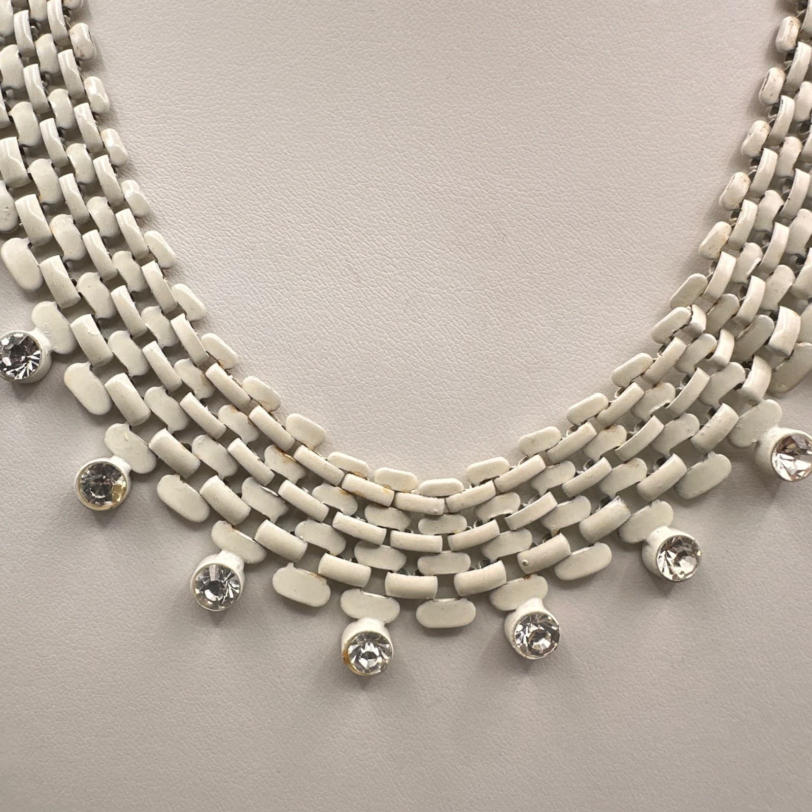 Vintage 80s White Enamel Mesh Chain Collar Necklace Clear Rhinestone Fringe - Thumbnail 2