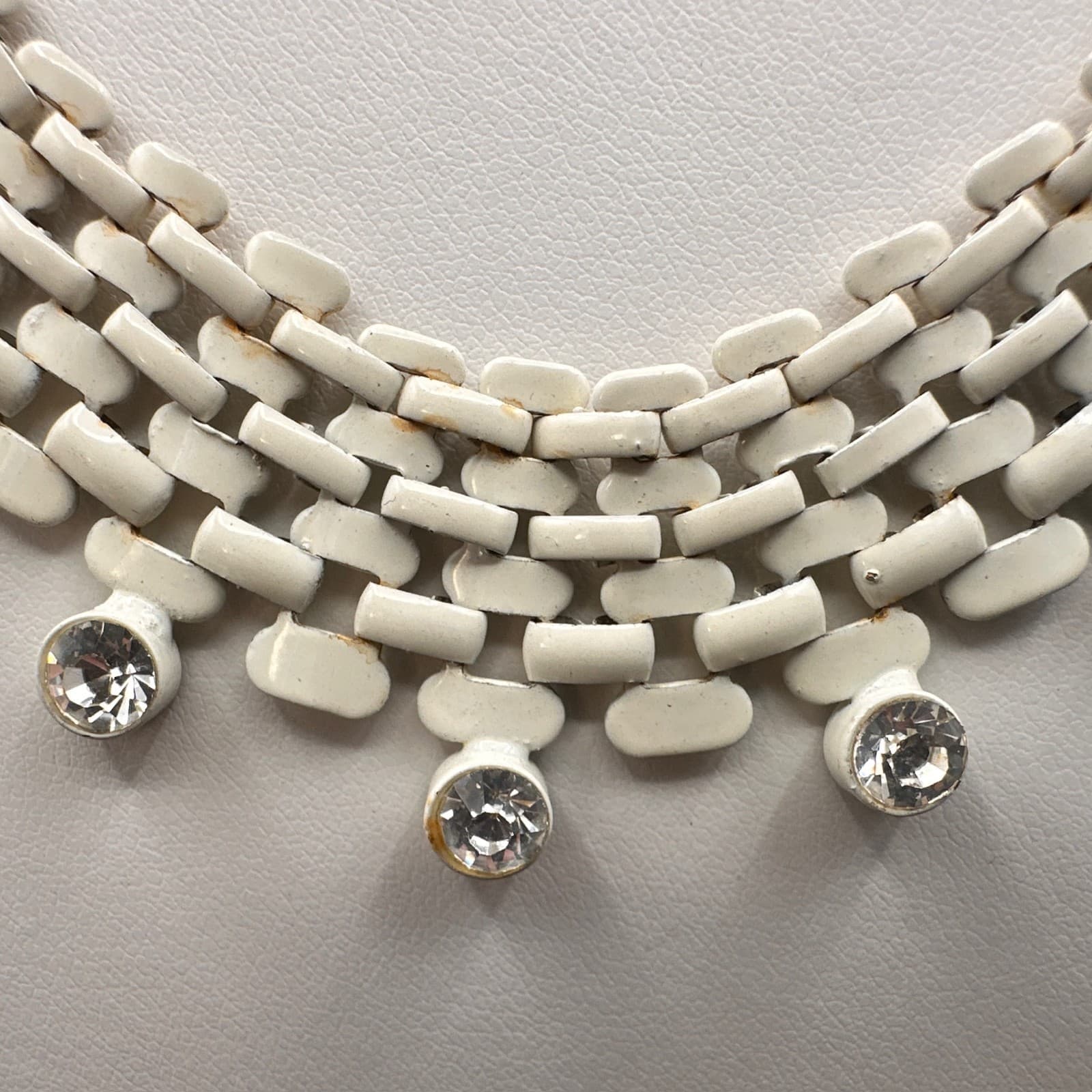 Vintage 80s White Enamel Mesh Chain Collar Necklace Clear Rhinestone Fringe - Thumbnail 9