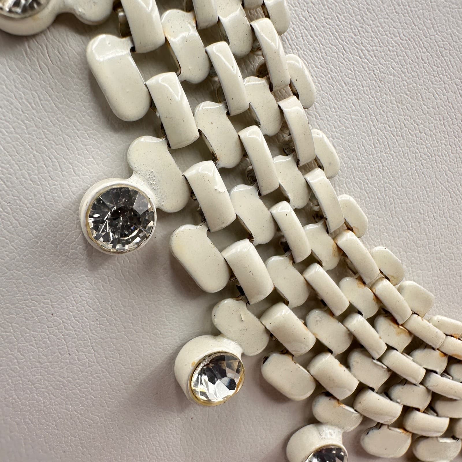 Vintage 80s White Enamel Mesh Chain Collar Necklace Clear Rhinestone Fringe - Thumbnail 17