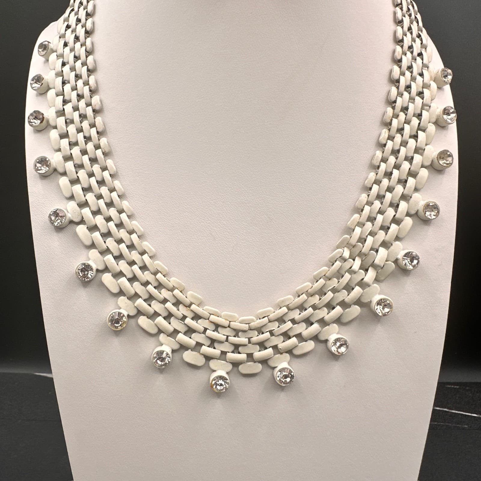 Vintage 80s White Enamel Mesh Chain Collar Necklace Clear Rhinestone Fringe - Thumbnail 7