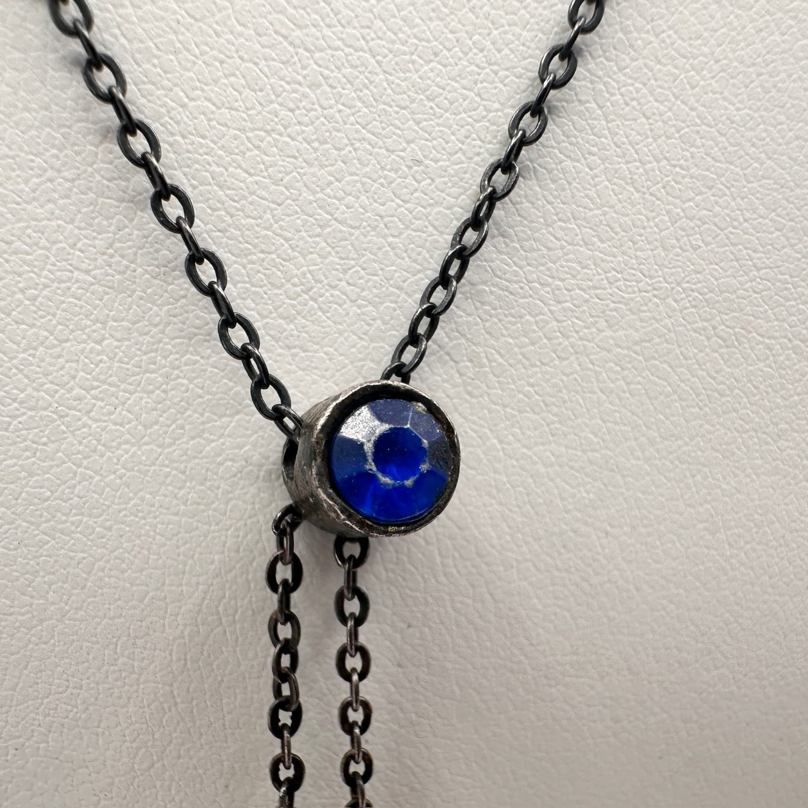 Vintage Y2K Blue Crystal Pendant Y-Necklace Link Chain Silver Tone Jewelry - Thumbnail 5