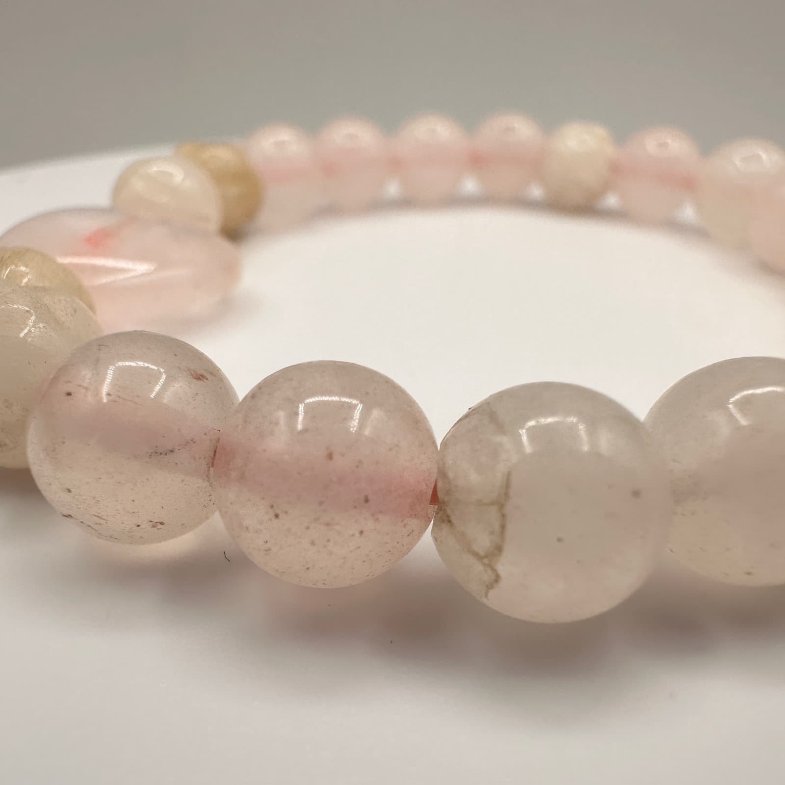 Vintage Y2K Pink Rose Quartz Beaded Stretch Bracelet Heart Charm Women's Jewelry - Thumbnail 7