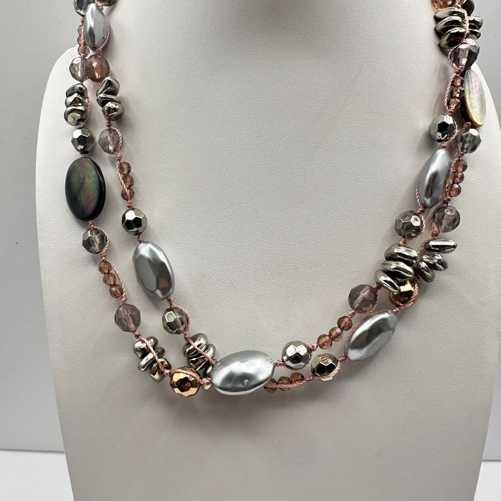 Vintage 90s Cookie Lee Multi-Strand Shell & Glass Bead Necklace Women's Jewelry - Image 1