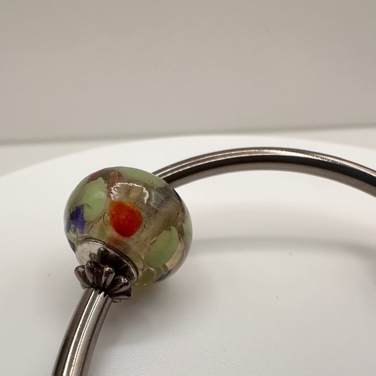 Vintage Y2K Art Glass Lampwork Bead Bangle Silver Tone Boho Women's Jewelry - Thumbnail 8