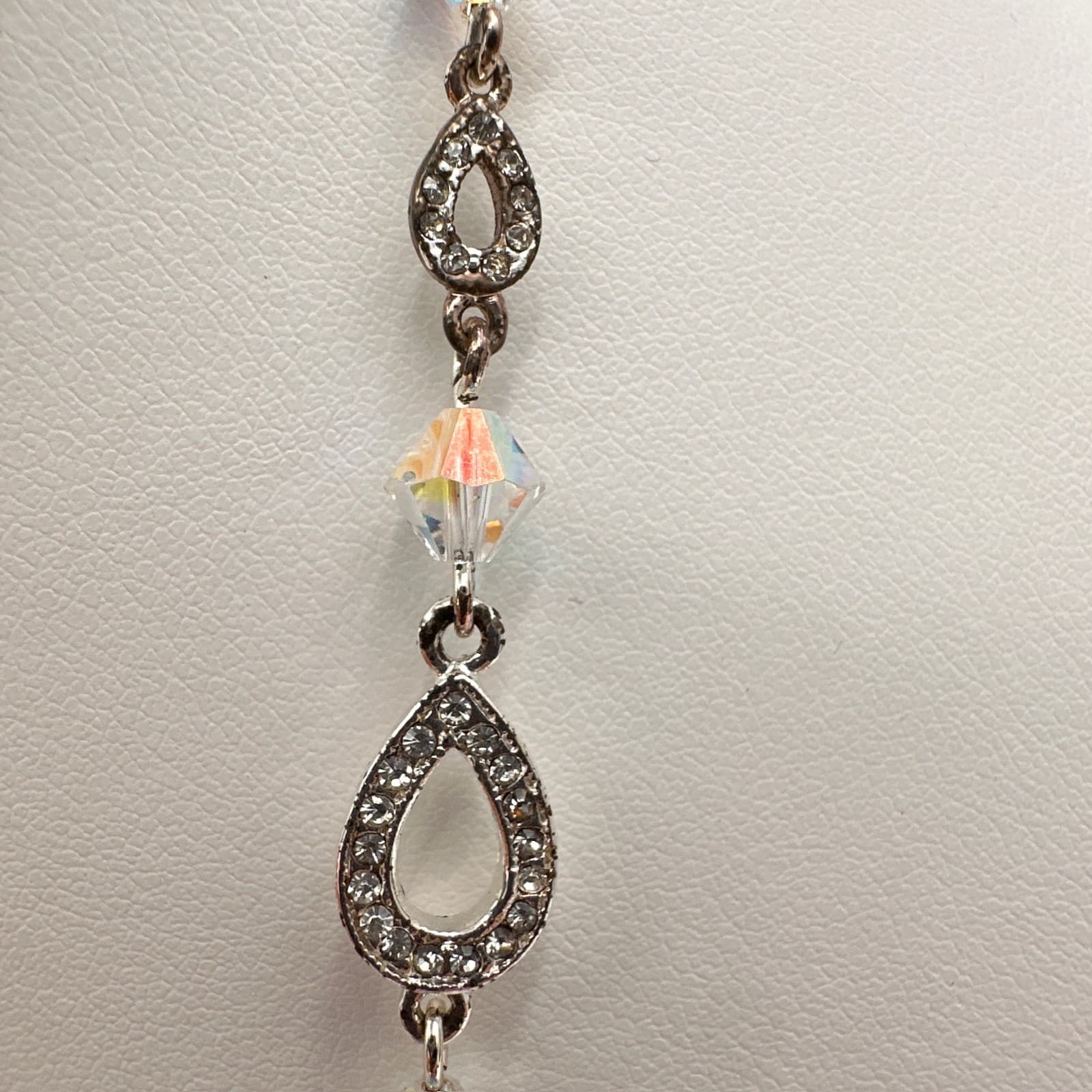 Vintage Y2K Silver Tone Rhinestone Teardrop Necklace AB Crystal Dangle Jewelry - Thumbnail 13