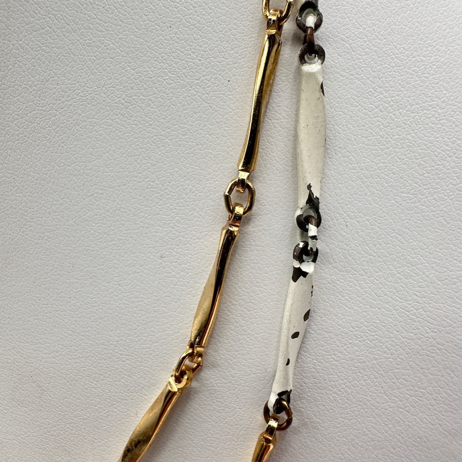 Vintage Two Tone Bar Link Fashion Necklace Gold Tone White Long Layer Jewelry - Thumbnail 5