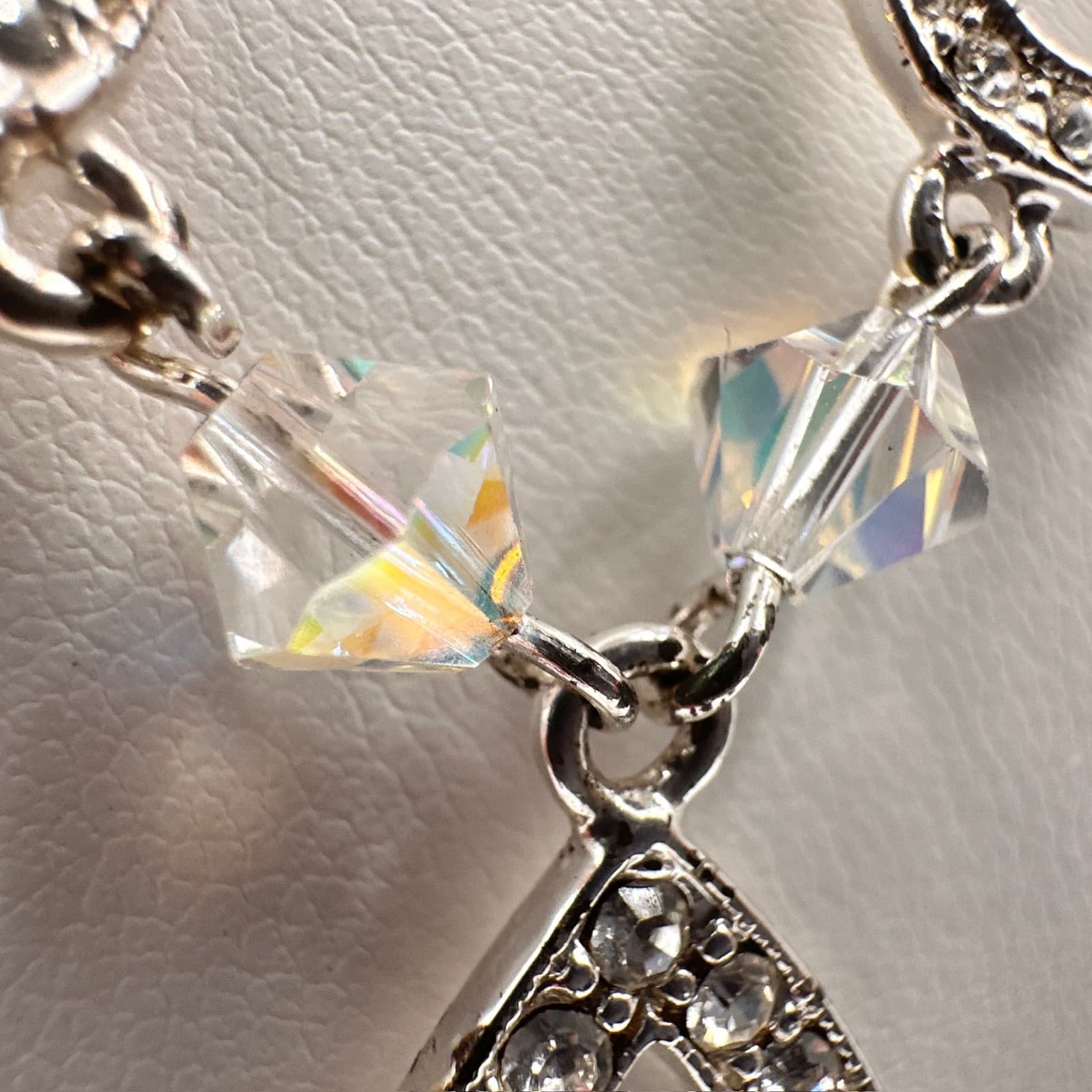 Vintage Y2K Silver Tone Rhinestone Teardrop Necklace AB Crystal Dangle Jewelry - Thumbnail 9