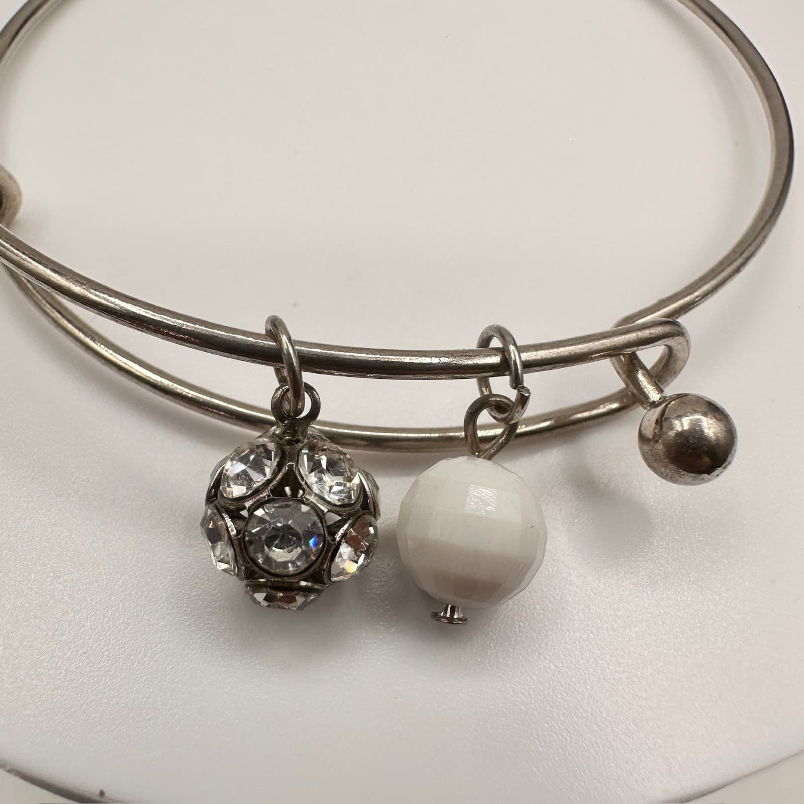 Vintage Y2K Silver Tone Expandable Bangle Rhinestone Ball White Bead Charms - Thumbnail 2