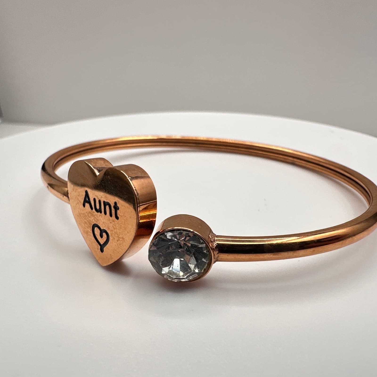 Vintage 90s Gold Tone Aunt Heart Rhinestone Bypass Bangle Bracelet Fashion - Thumbnail 4