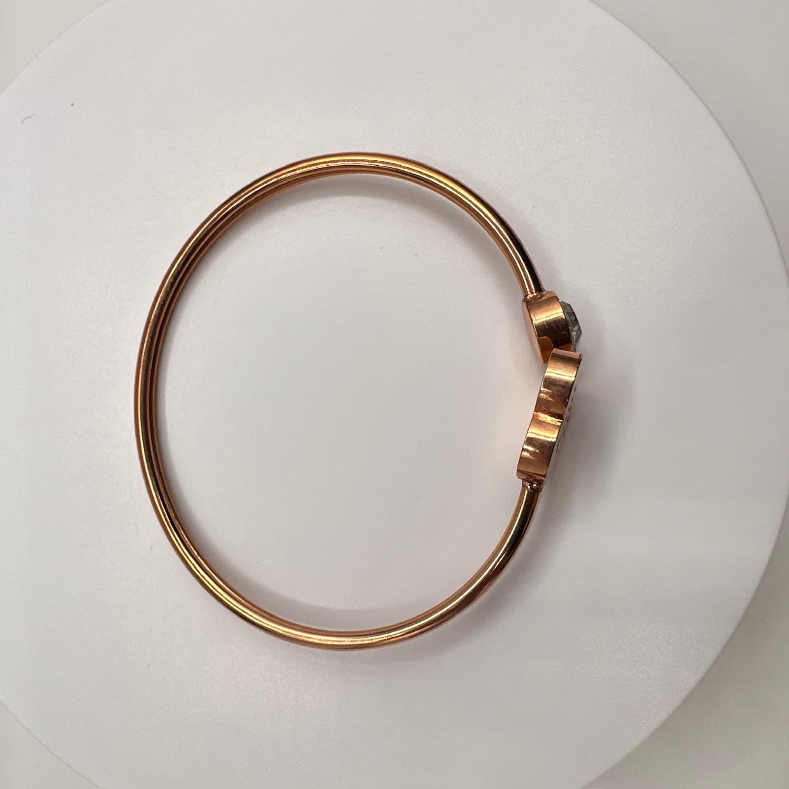 Vintage 90s Gold Tone Aunt Heart Rhinestone Bypass Bangle Bracelet Fashion - Thumbnail 7