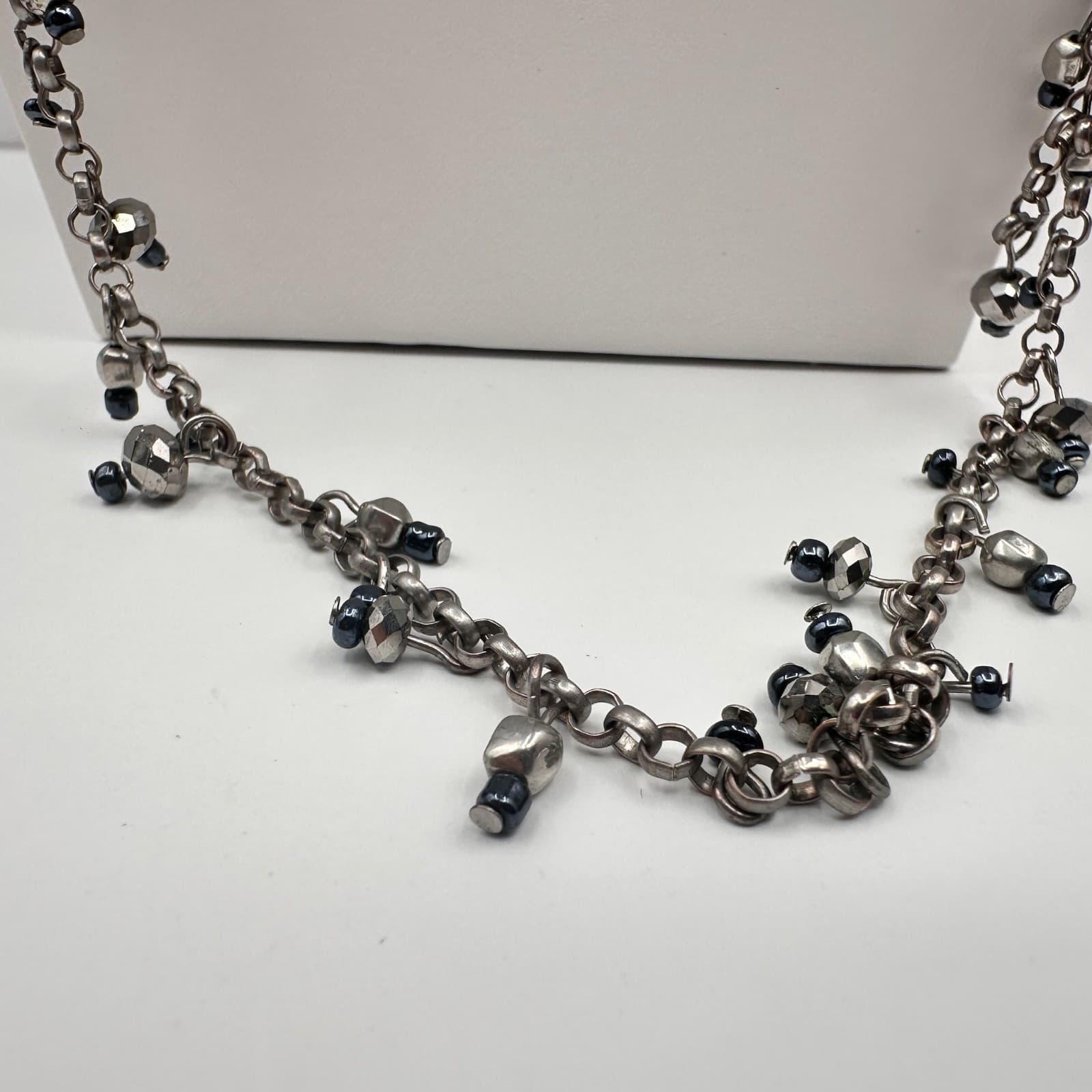 Vintage Jewelry Long Silver Tone Beaded Cluster Necklace Gray Crystal Fashion - Thumbnail 2