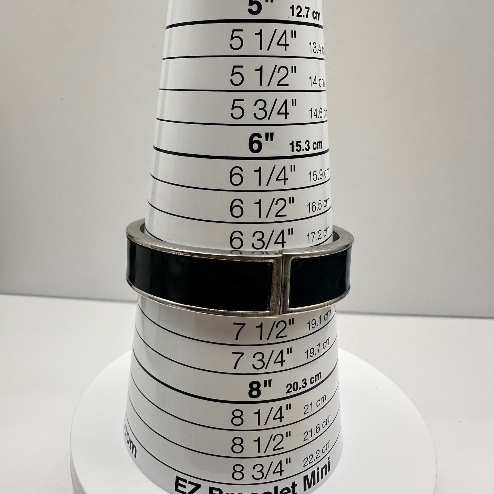 Vintage 90s Black Enamel Hinged Bangle Bracelet Silver Tone Women's Jewelry - Thumbnail 8