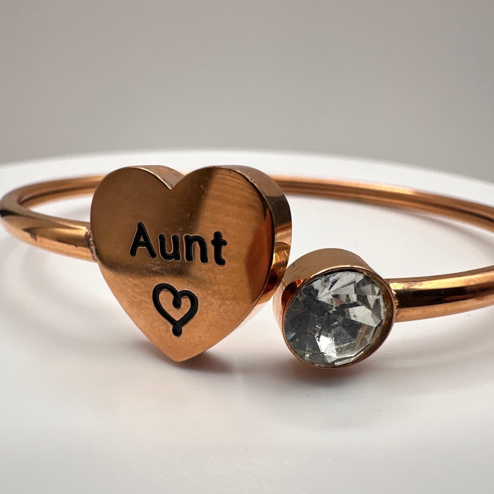 Vintage 90s Gold Tone Aunt Heart Rhinestone Bypass Bangle Bracelet Fashion - Thumbnail 3