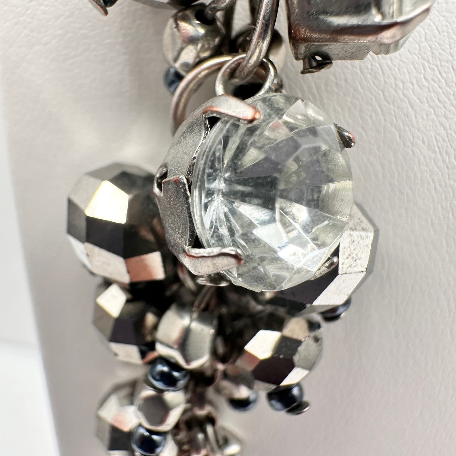 Vintage Jewelry Long Silver Tone Beaded Cluster Necklace Gray Crystal Fashion - Thumbnail 7