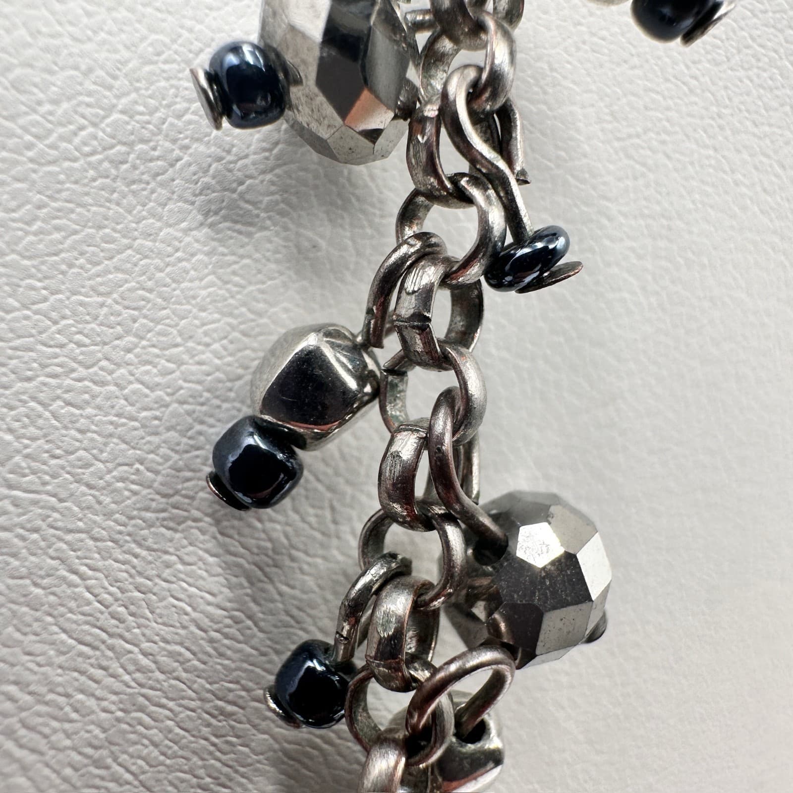 Vintage Jewelry Long Silver Tone Beaded Cluster Necklace Gray Crystal Fashion - Thumbnail 5