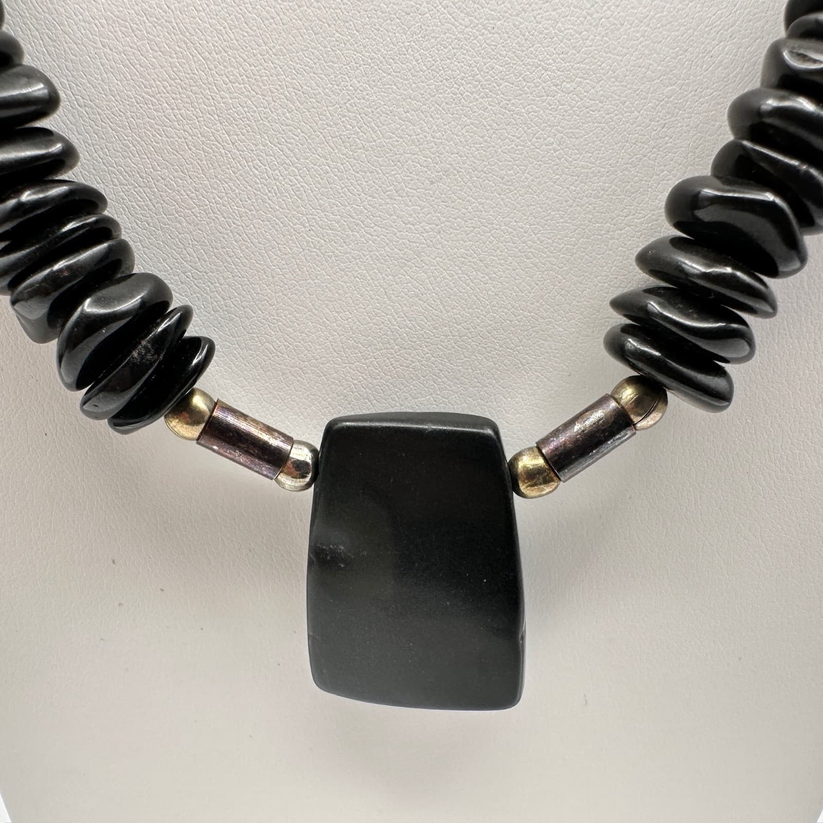 Vintage 80s Black Beaded Statement Necklace w/ Pendant Chunky Fashion Jewelry - Thumbnail 3