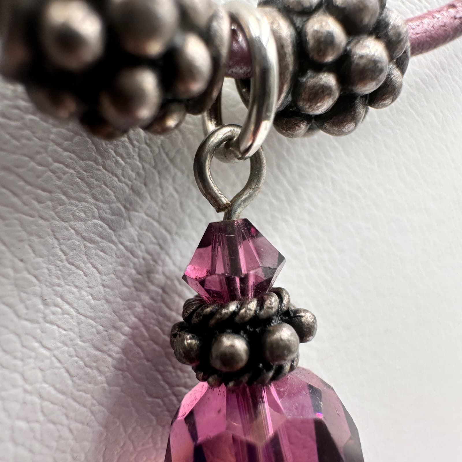 Vintage 90s Purple Crystal Pendant Leather Cord Fashion Necklace Boho Jewelry - Thumbnail 7