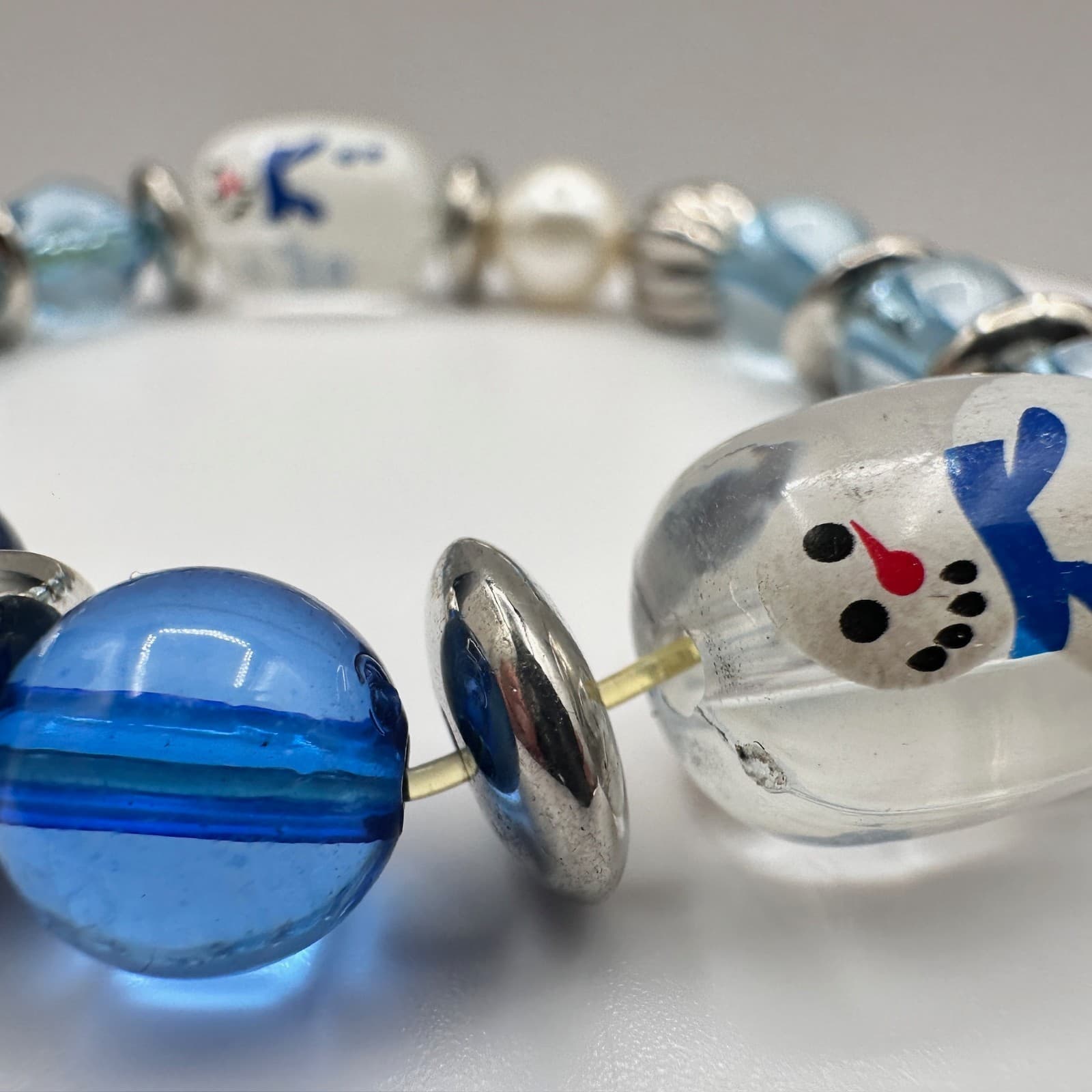 Vintage 90s Snowman Glass Bead Bracelet Multi-Color Christmas Women's Jewelry - Thumbnail 6