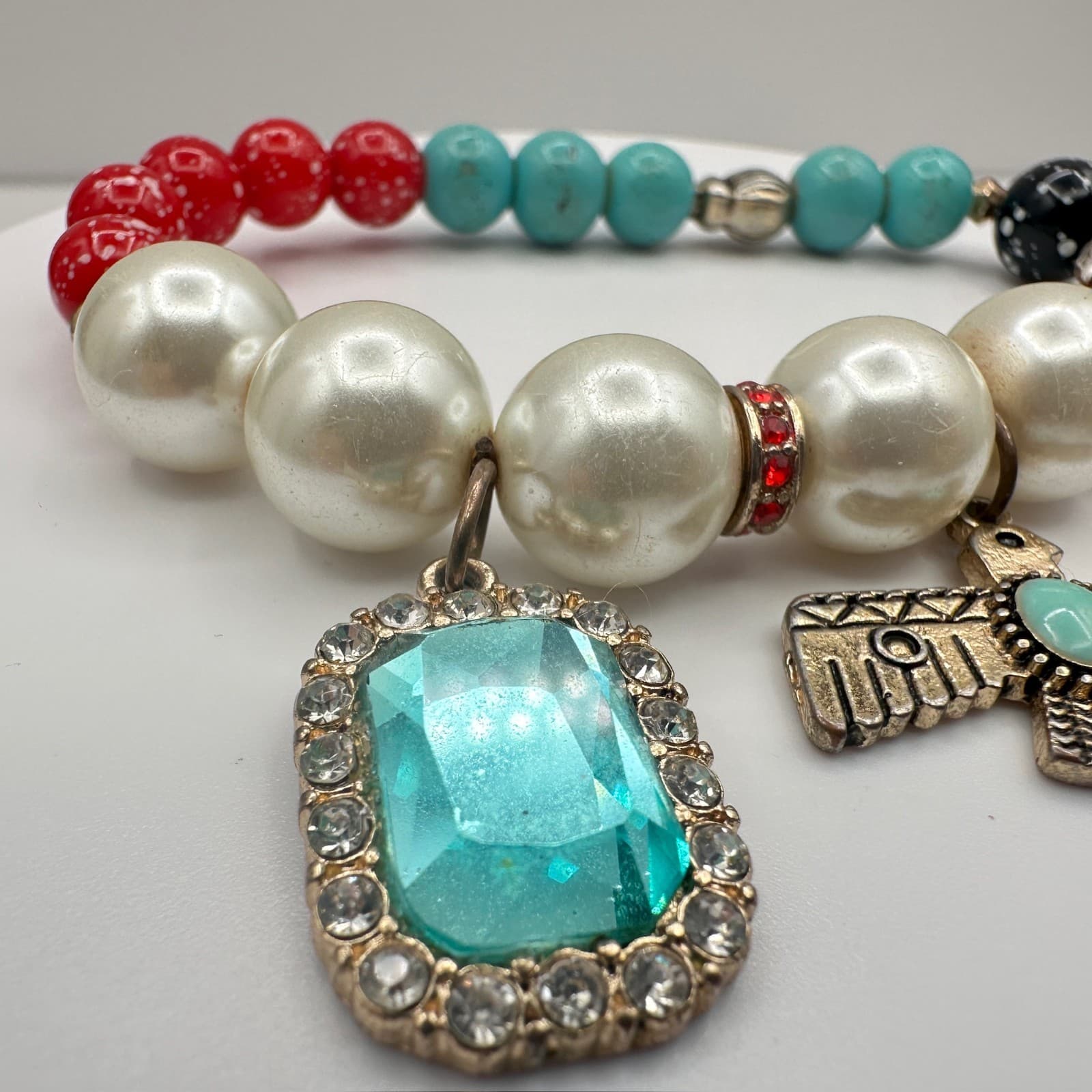 Vintage 90s Charm Stretch Bracelet Turquoise Red Beads Pearl Thunderbird Bird - Thumbnail 6