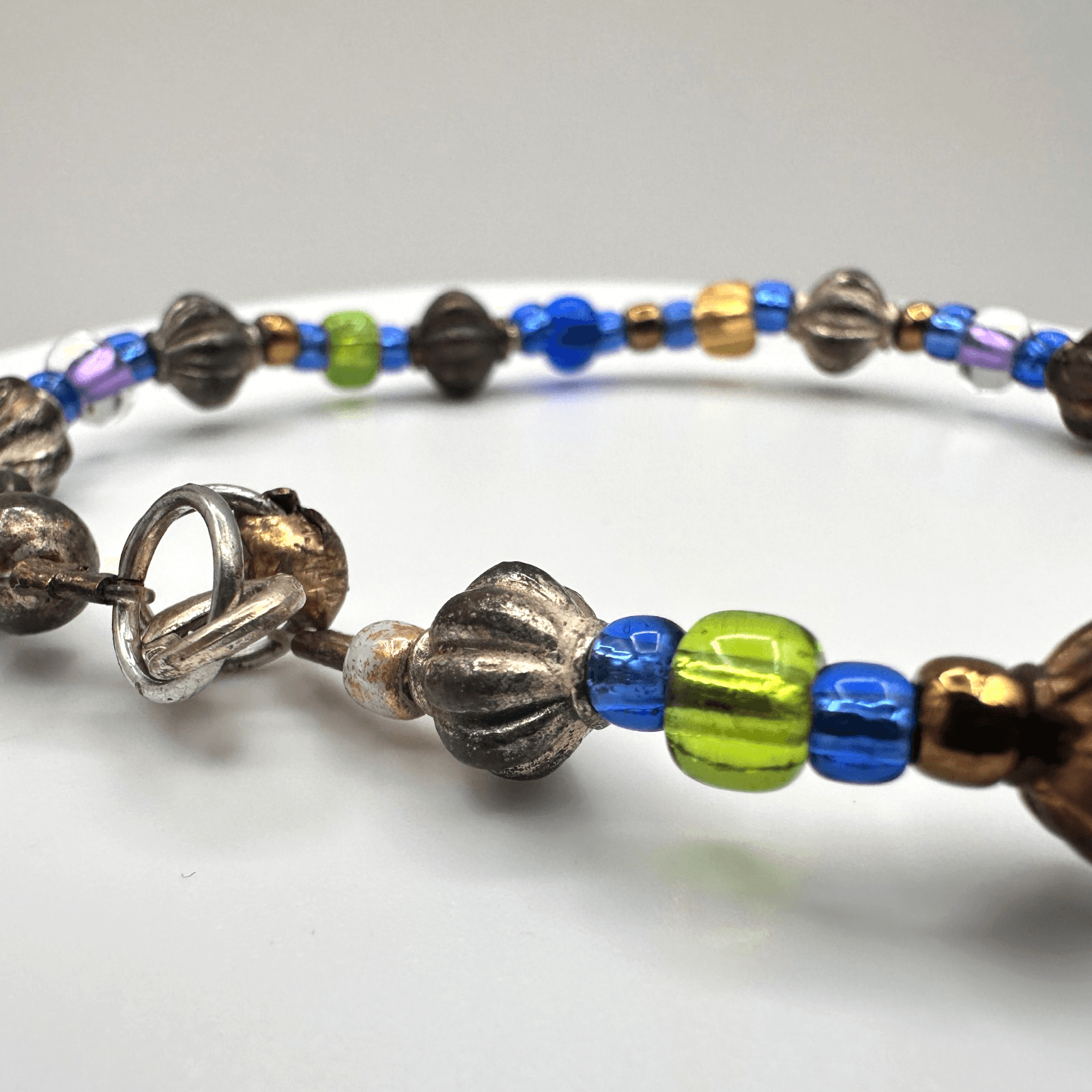 Vintage 90s Y2K Glass Bead Bracelet Multicolor Boho Silver Tone Lobster 8" - Thumbnail 2