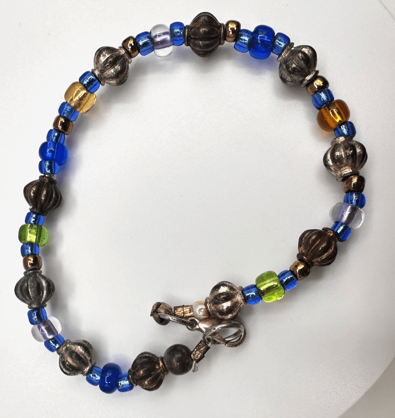 Vintage 90s Y2K Glass Bead Bracelet Multicolor Boho Silver Tone Lobster 8" - Image 1