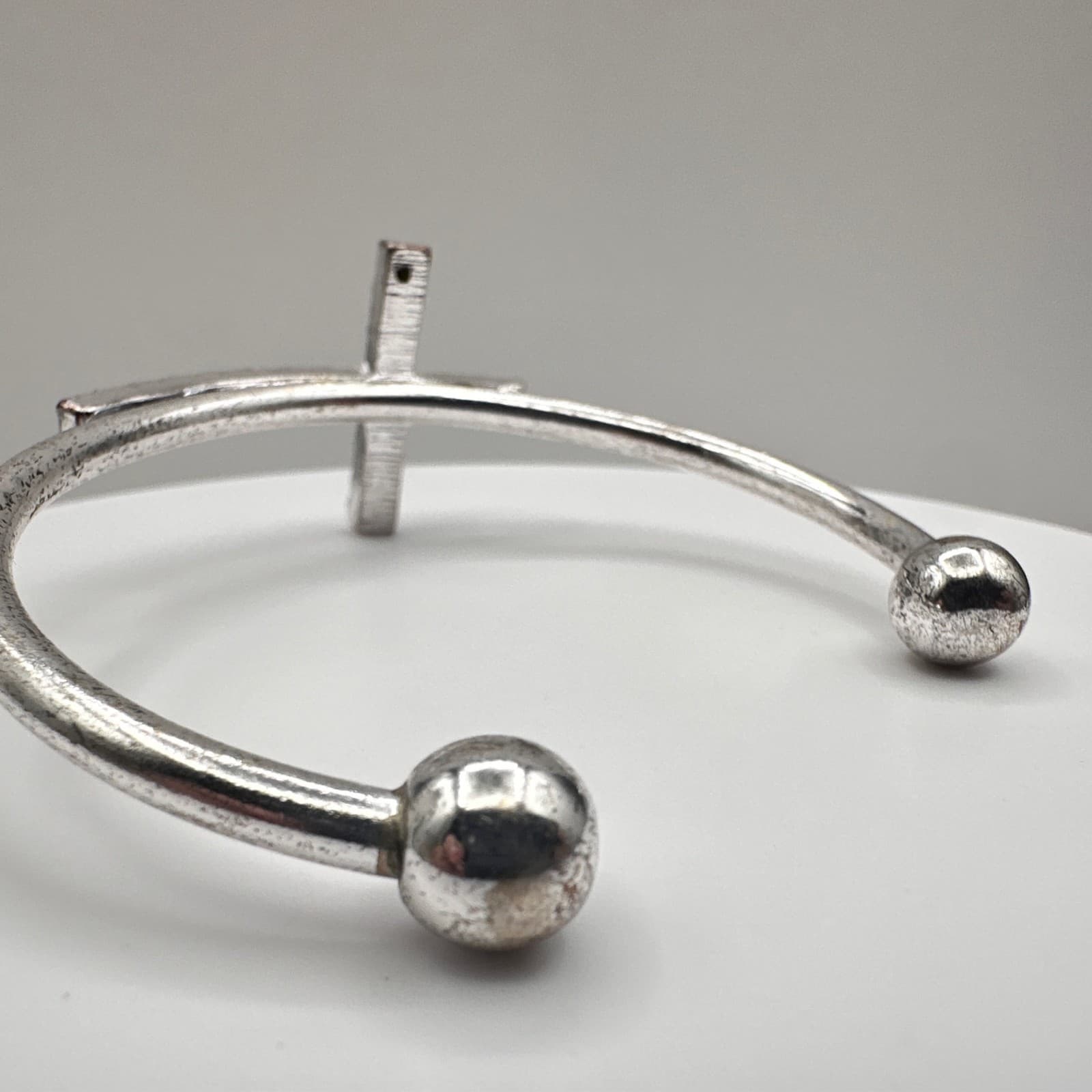 Vintage 90s Silver Tone Rhinestone Cross Cuff Bracelet Religious Fashion Jewelry - Thumbnail 8