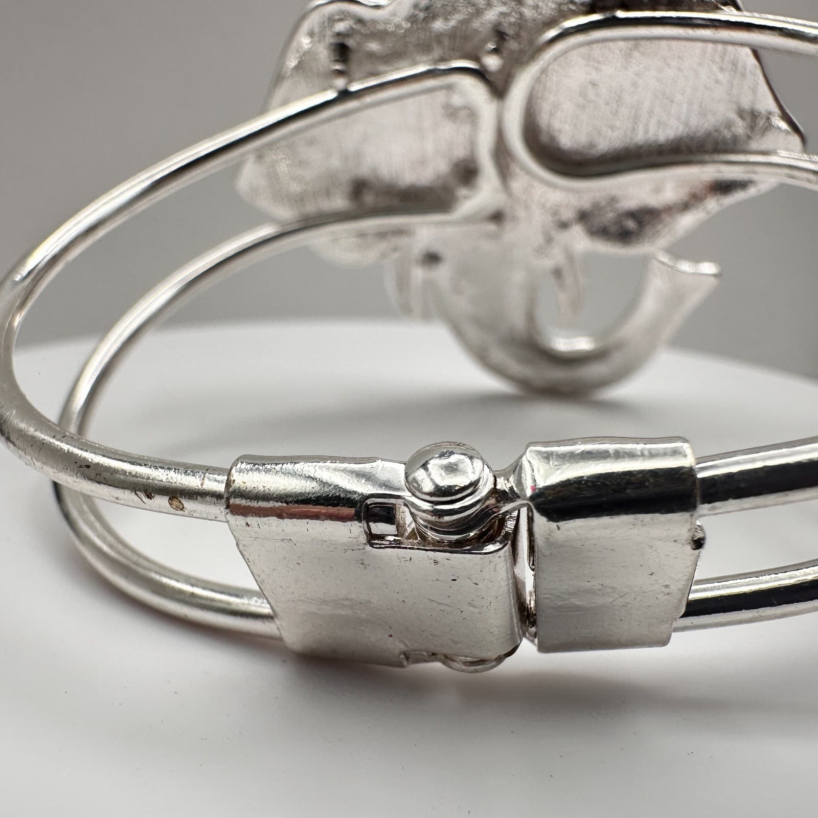 Vintage 90s Black Enamel Elephant Bracelet Silver Tone Women's Classic Jewelry - Thumbnail 7