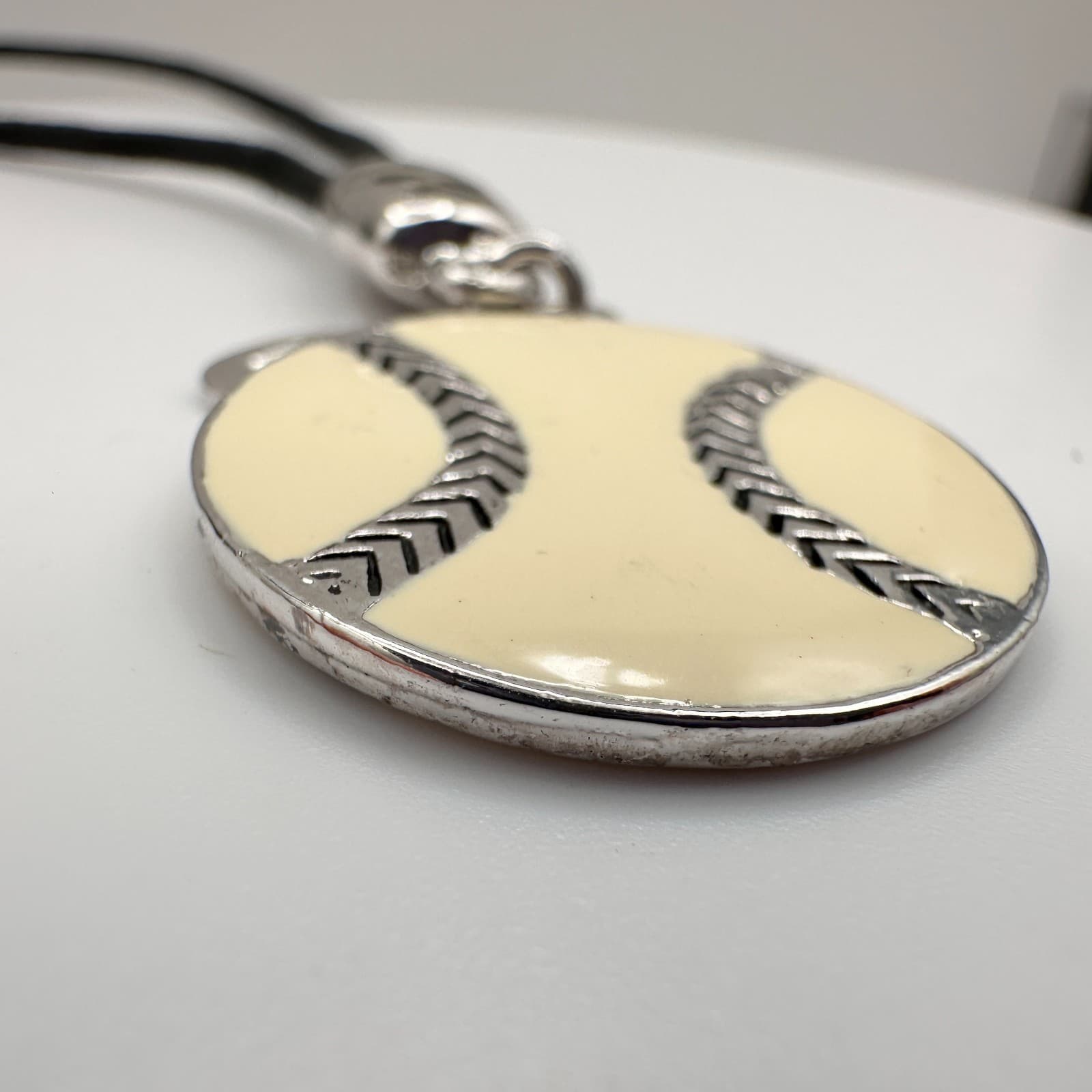 Vintage 90s Cookie Lee Silver Tone Black Cord Baseball Charm Bracelet Jewelry - Thumbnail 4