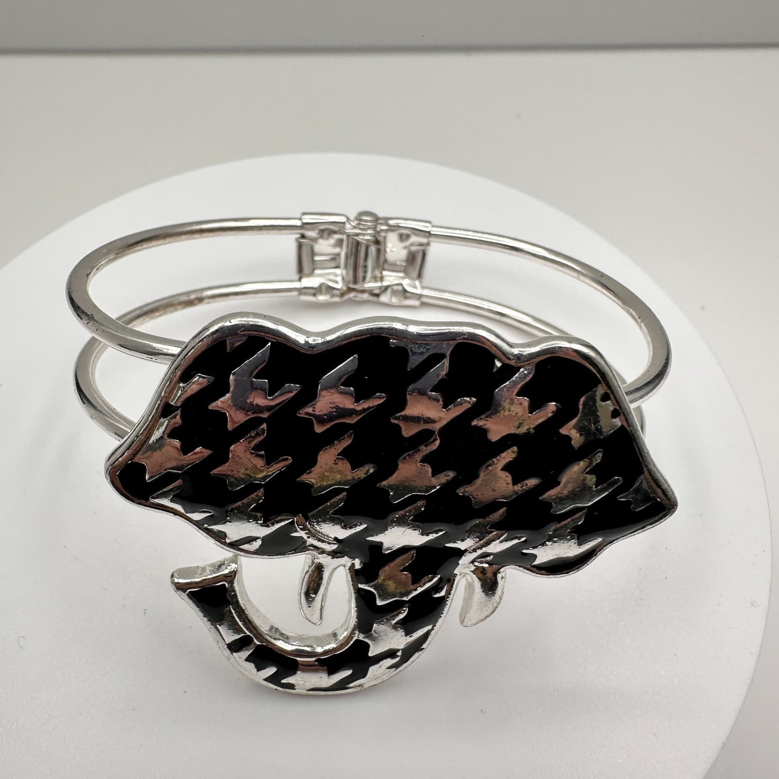 Vintage 90s Black Enamel Elephant Bracelet Silver Tone Women's Classic Jewelry - Thumbnail 10