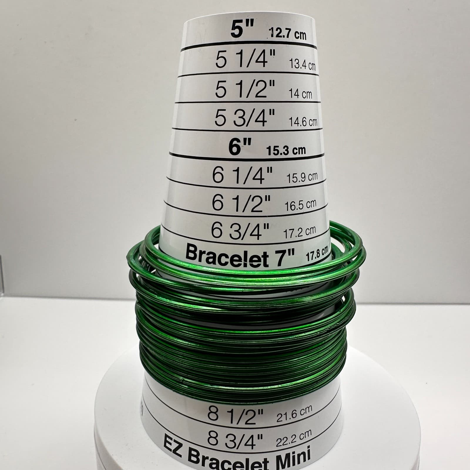 Vintage 90s Emerald Green Stackable Bangle Set Women's Classic Fashion Jewelry - Thumbnail 9