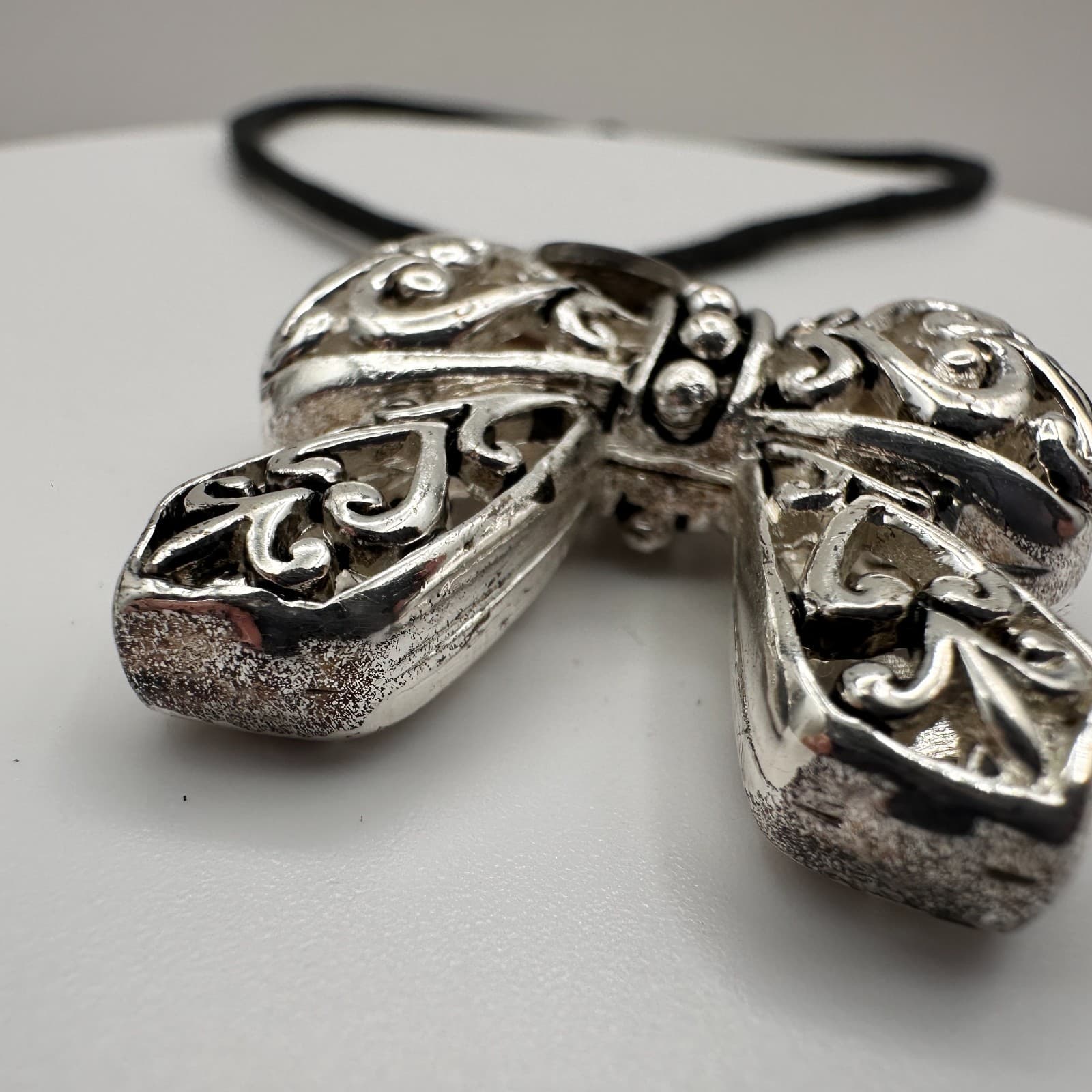 Vintage 90s Cookie Lee Silver Tone Filigree Bow Charm Bracelets Women's Jewelry - Thumbnail 7