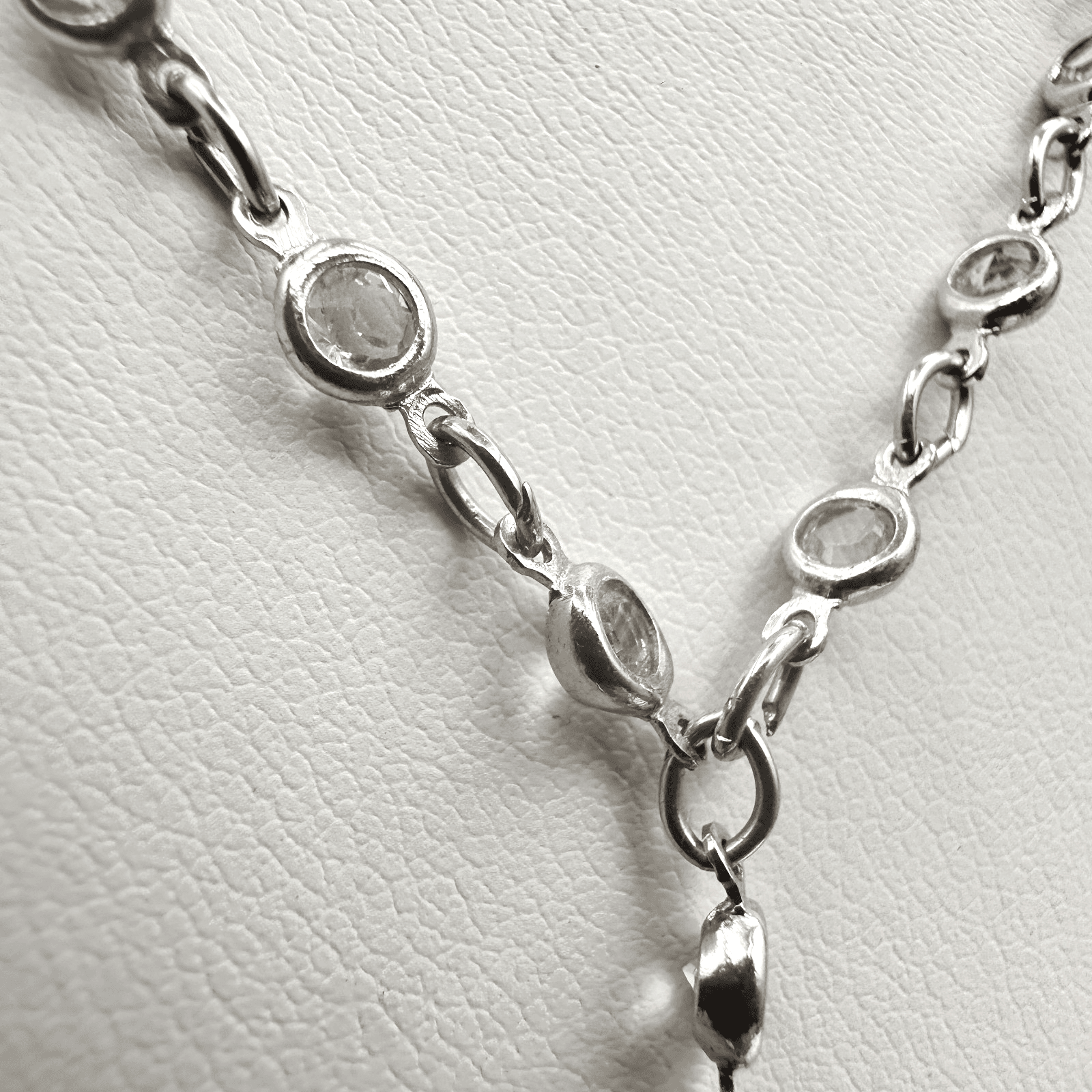 Vintage 90s Y2K Silver Tone Necklace Crystal Teardrop Lariat Y Dainty Elegant - Thumbnail 7