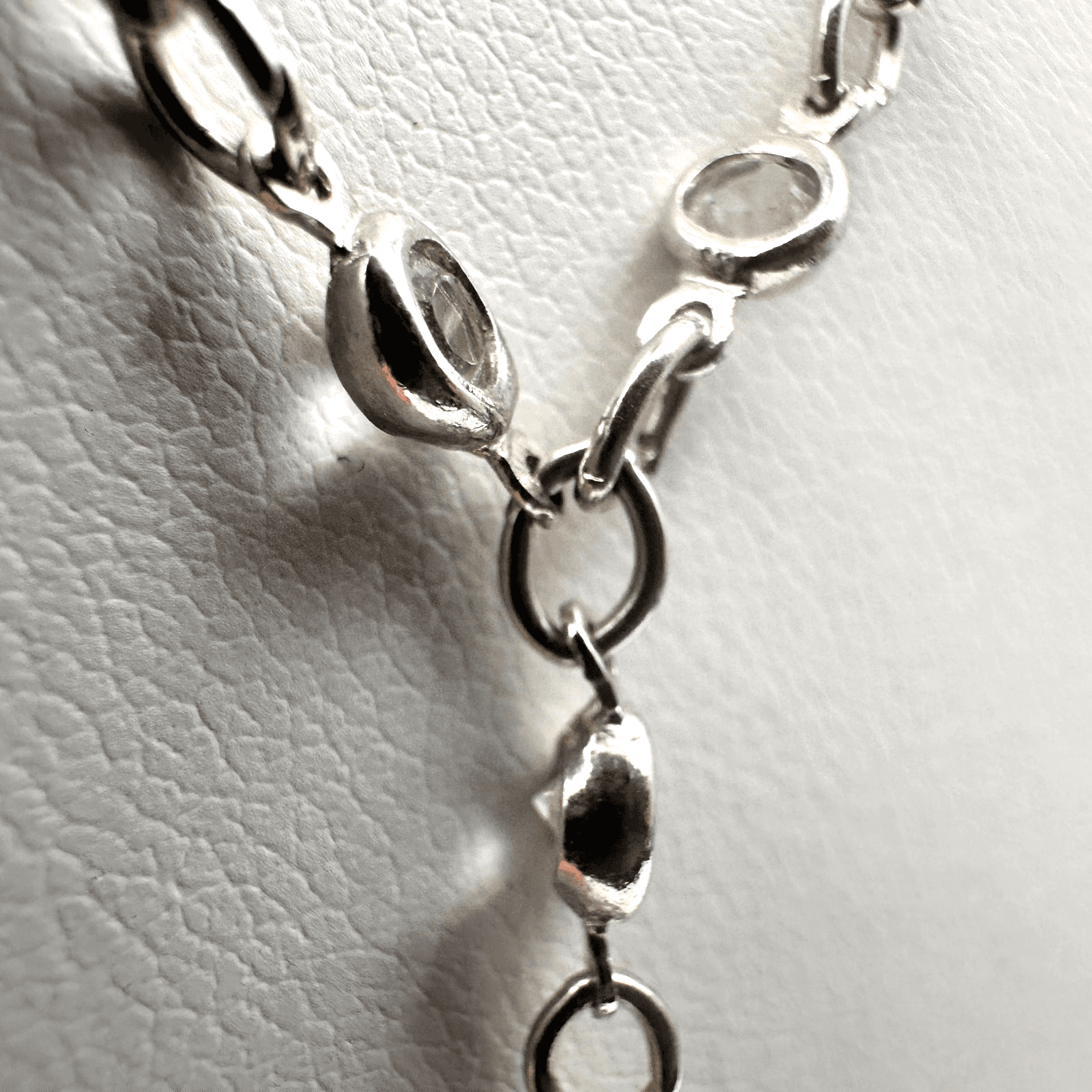 Vintage 90s Y2K Silver Tone Necklace Crystal Teardrop Lariat Y Dainty Elegant - Thumbnail 9