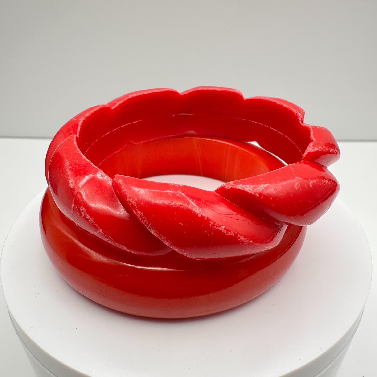 Vintage 80s Red Twisted Bangle Set Retro Women's Classic Fashion Jewelry - Thumbnail 4