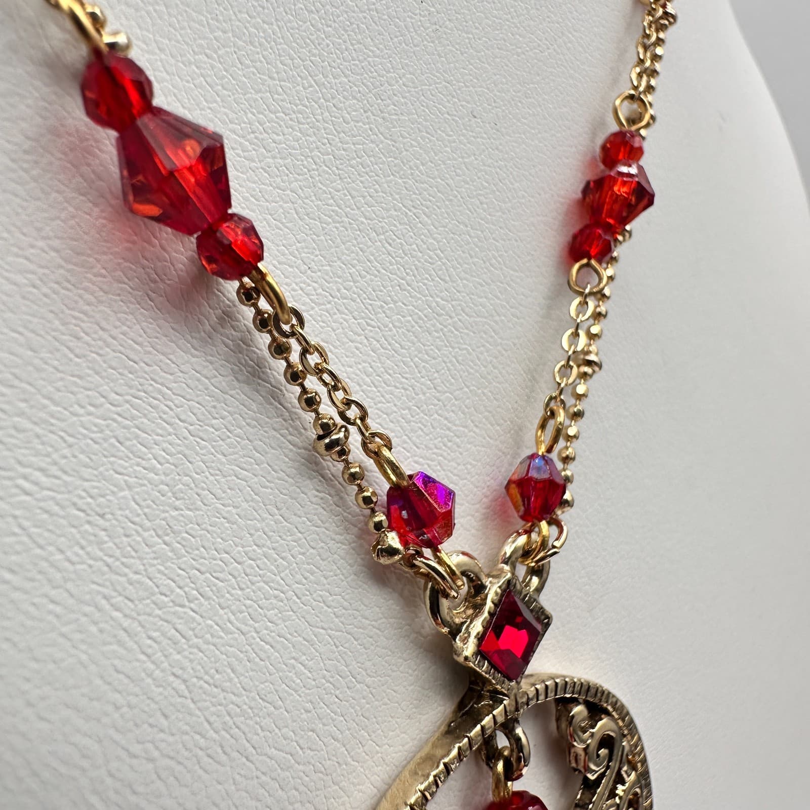 Vintage Y2K Cookie Lee Red Stone Necklace Gold Tone Filigree Tassel Statement - Thumbnail 6