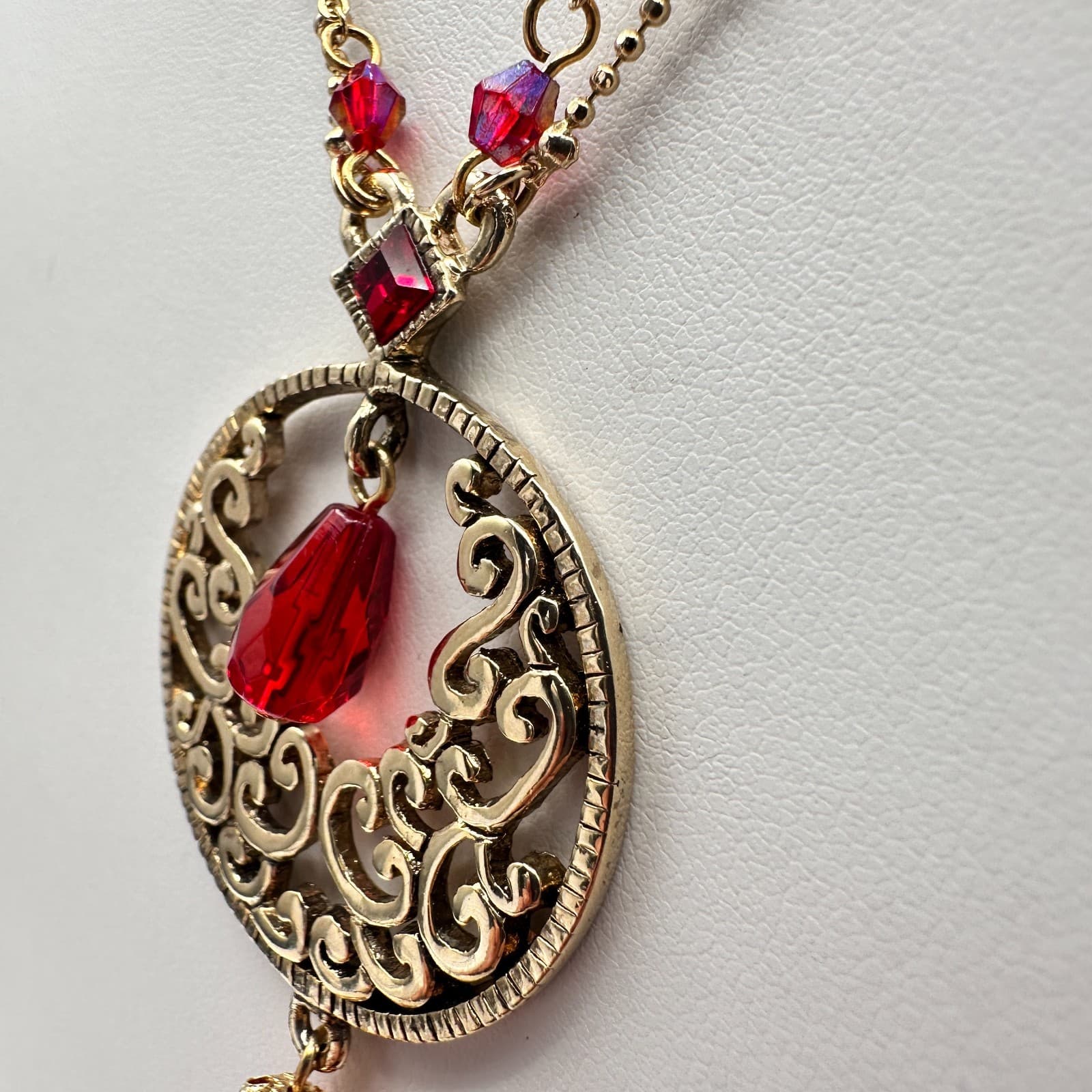 Vintage Y2K Cookie Lee Red Stone Necklace Gold Tone Filigree Tassel Statement - Thumbnail 12