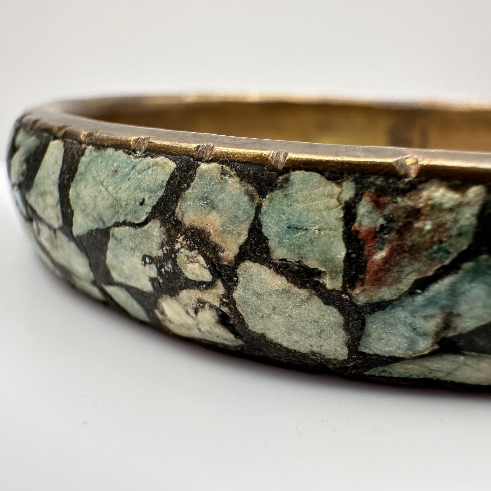 Vintage 80s Brass Bracelet Mosaic Turquoise Inlay Boho Ethnic Statement Jewelry - Thumbnail 3