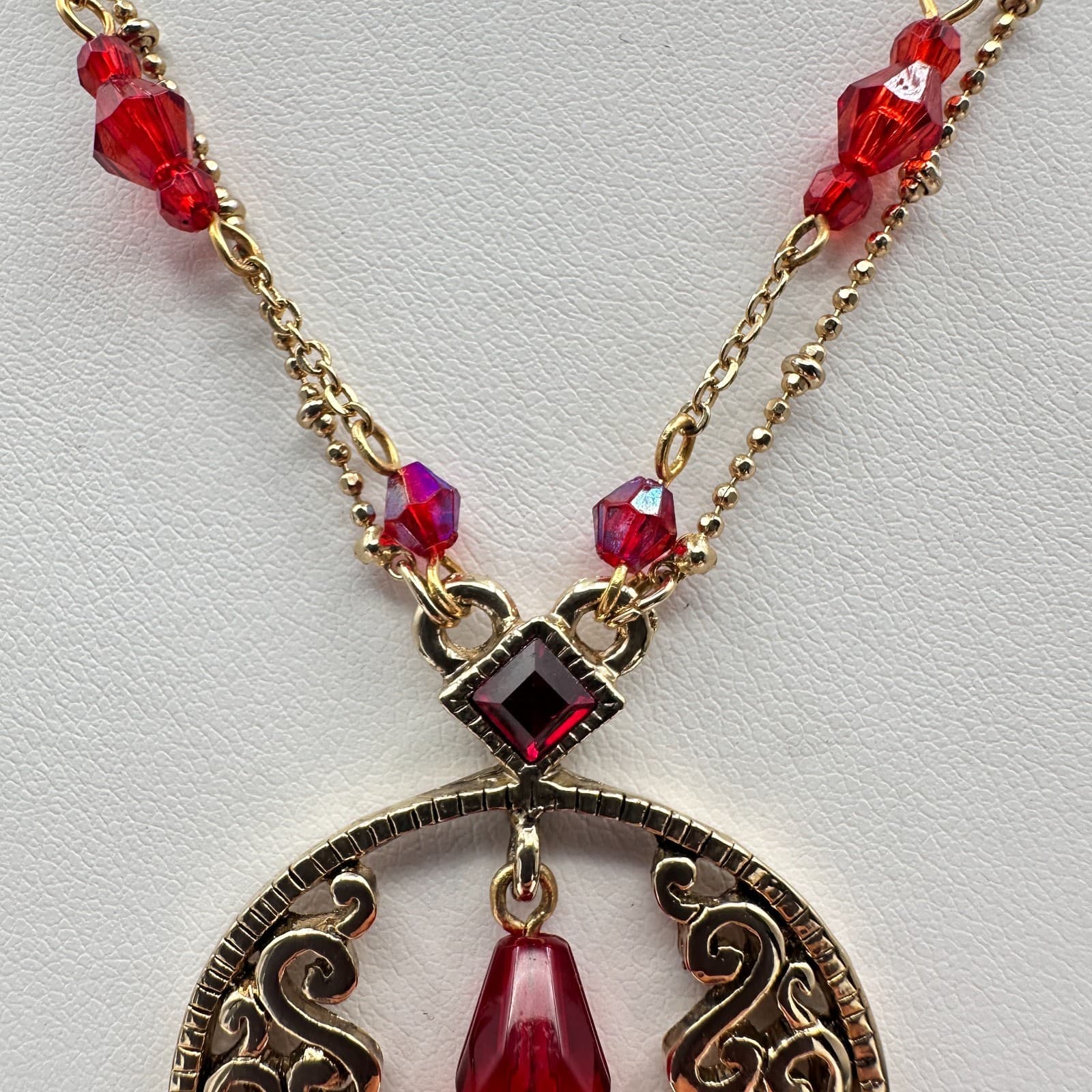 Vintage Y2K Cookie Lee Red Stone Necklace Gold Tone Filigree Tassel Statement - Thumbnail 4