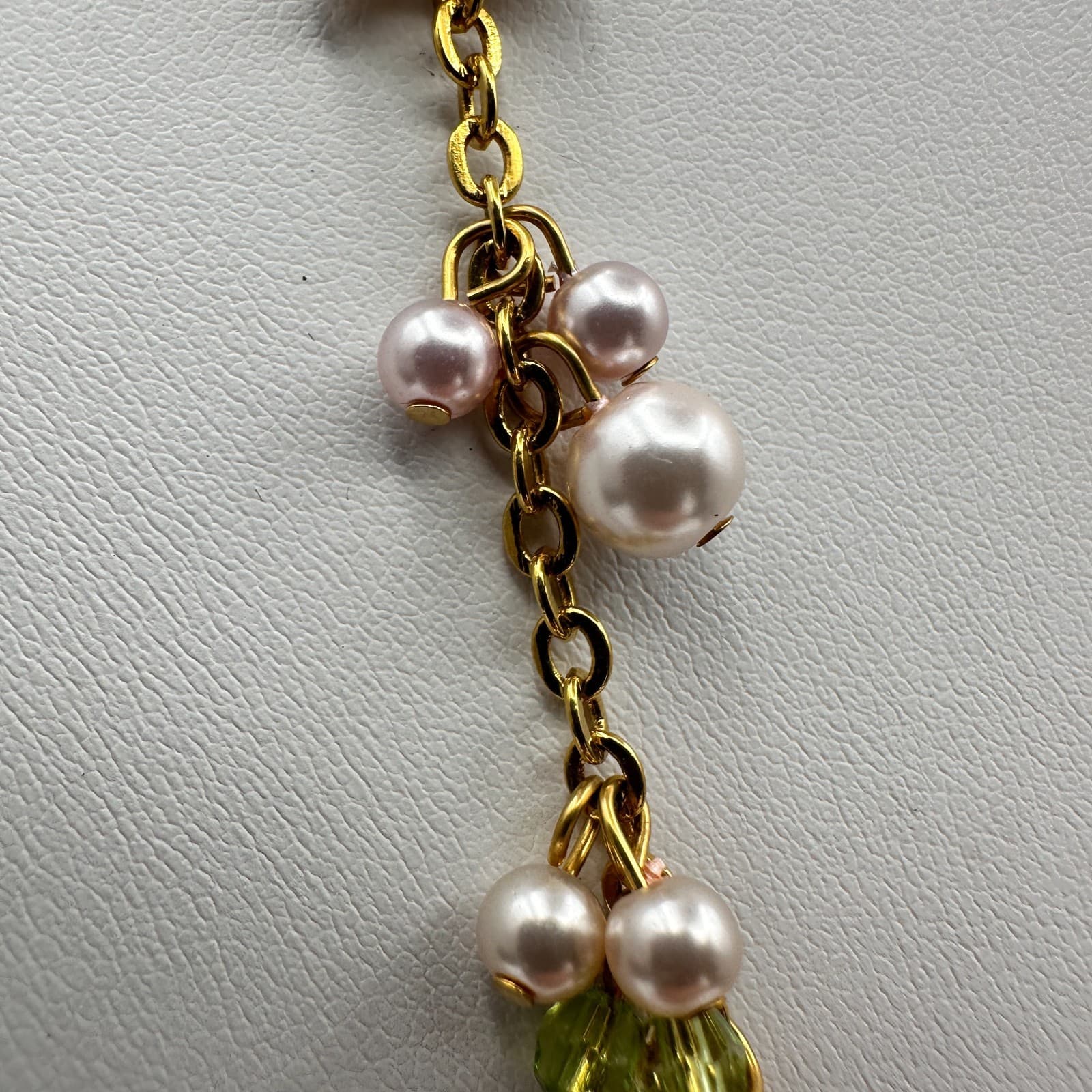 Vintage 90s Cookie Lee Faux Pearl Green Glass Necklace Gold Tone Women's Jewelry - Thumbnail 3
