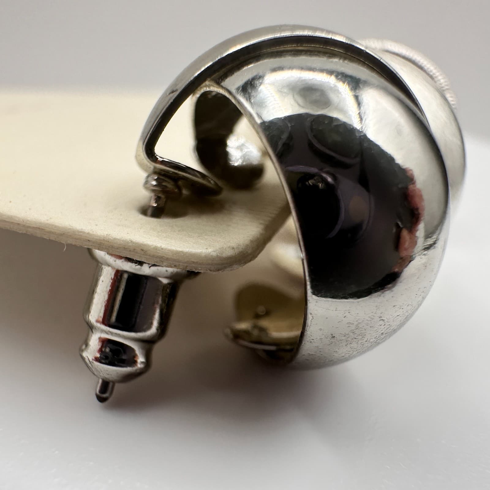 Vintage Y2K Silver Tone Hoop Earrings Set Textured Ribbed High Polish Jewelry - Thumbnail 2