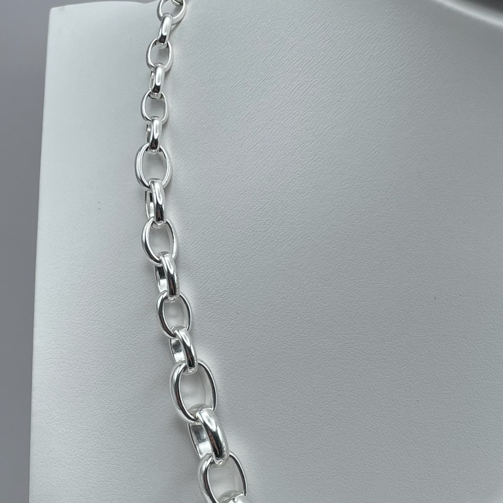 Vintage 90s Medical Alert Necklace Diabetic Silver Tone Thick Oval Link Chain - Thumbnail 4