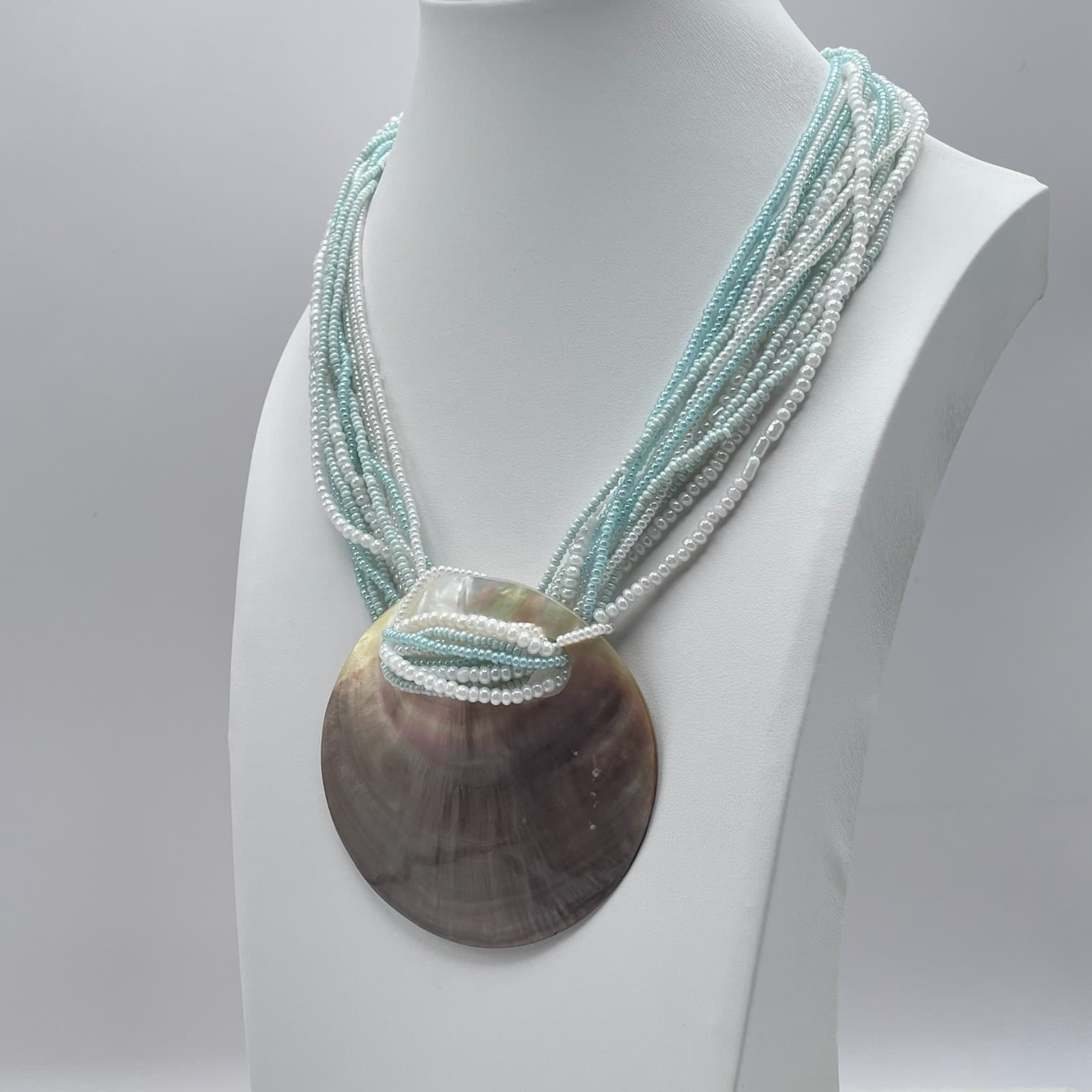 Vintage 90s Mother of Pearl Shell Pendent Multi-Stand Seed Beaded Neckline - Thumbnail 11