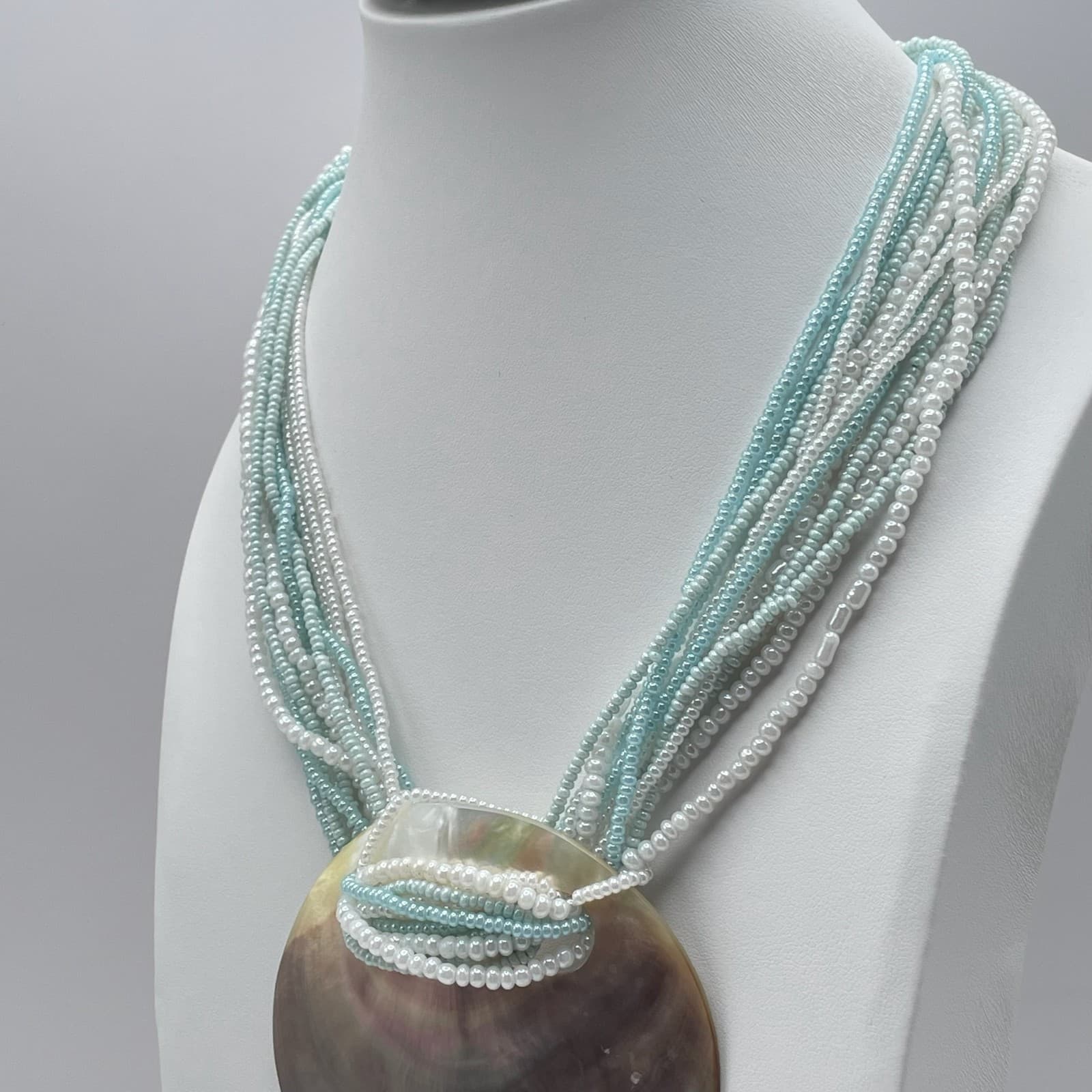 Vintage 90s Mother of Pearl Shell Pendent Multi-Stand Seed Beaded Neckline - Thumbnail 10