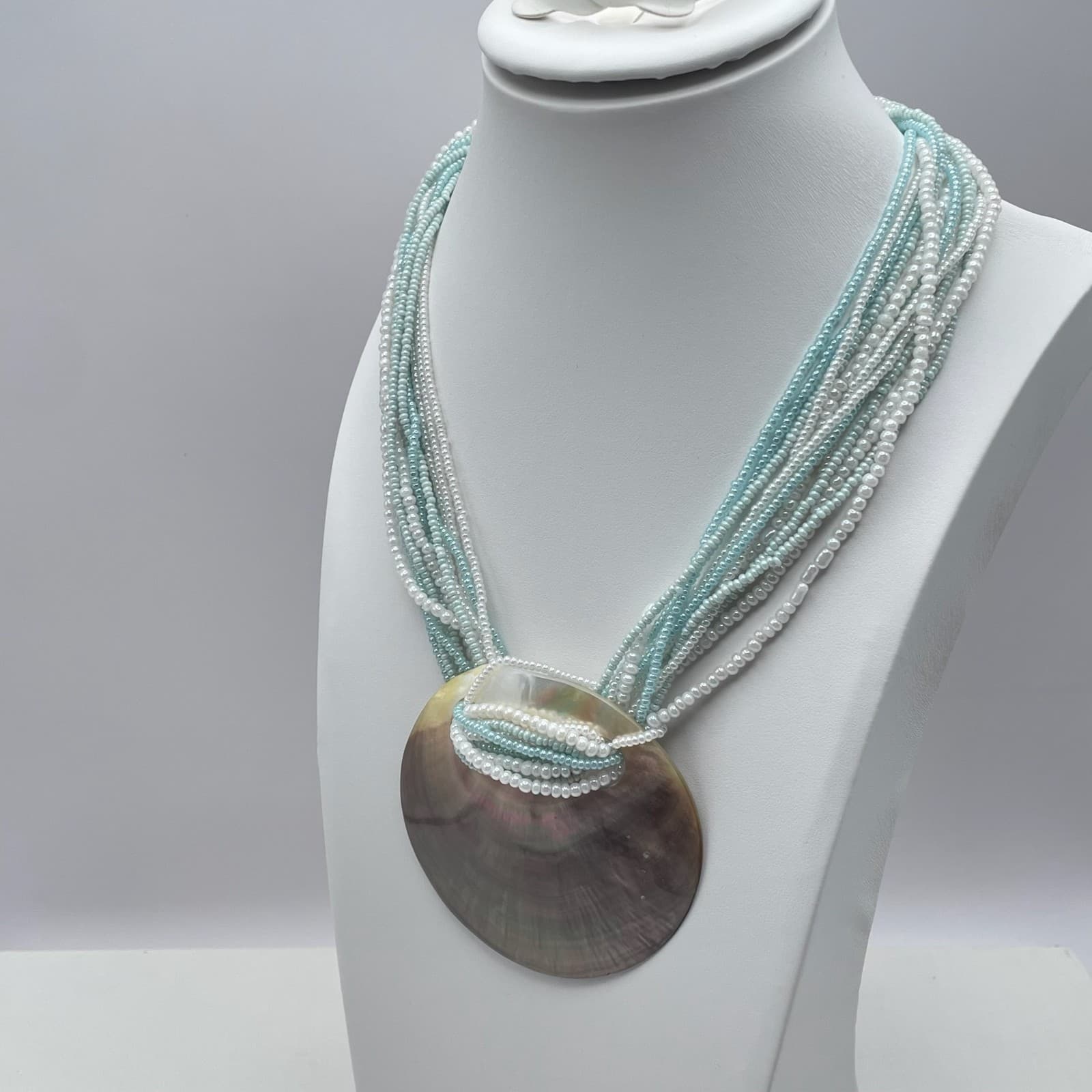 Vintage 90s Mother of Pearl Shell Pendent Multi-Stand Seed Beaded Neckline - Thumbnail 9