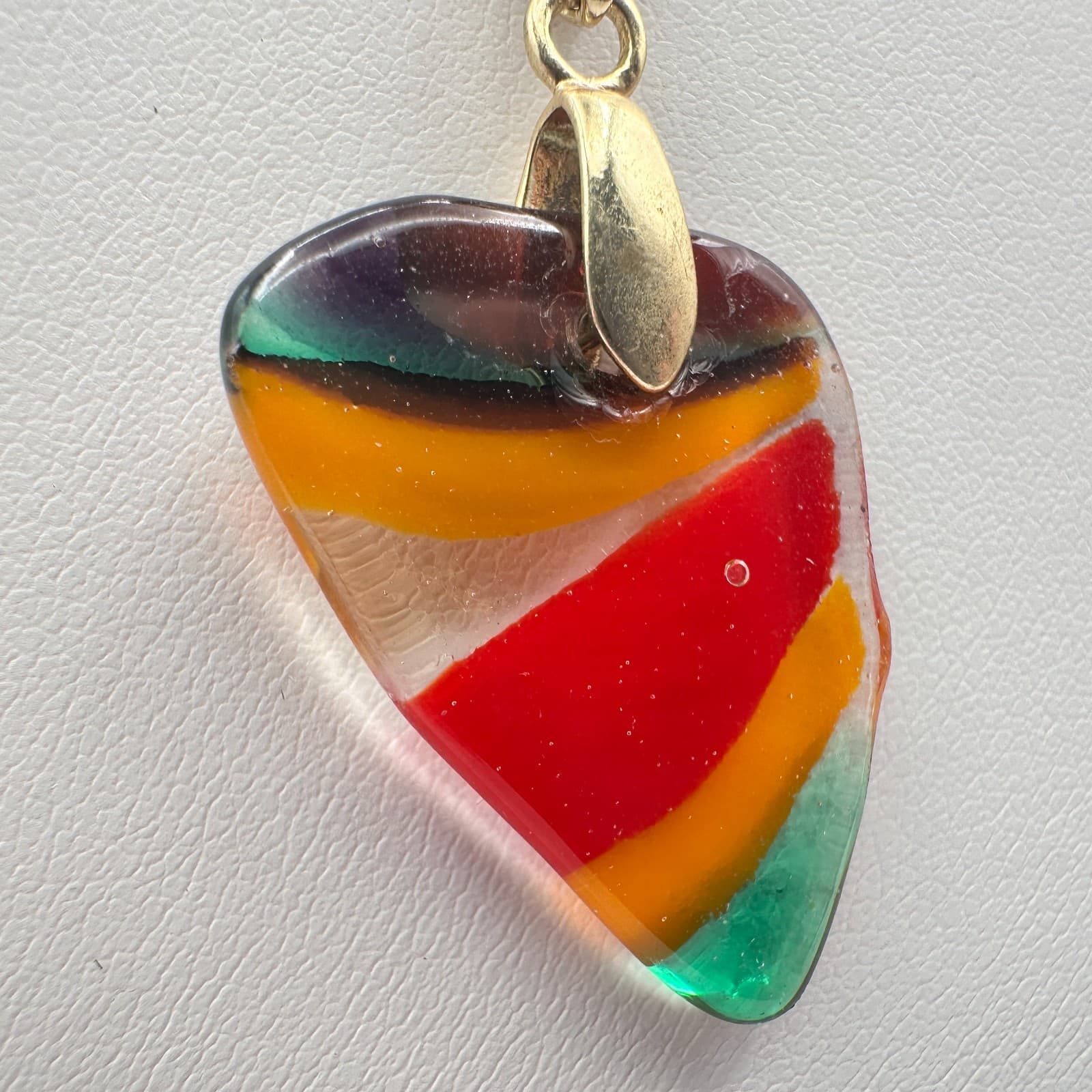 18K Gold Filled Vintage Y2K Rainbow Glass Heart Pendant Necklace - Thumbnail 8