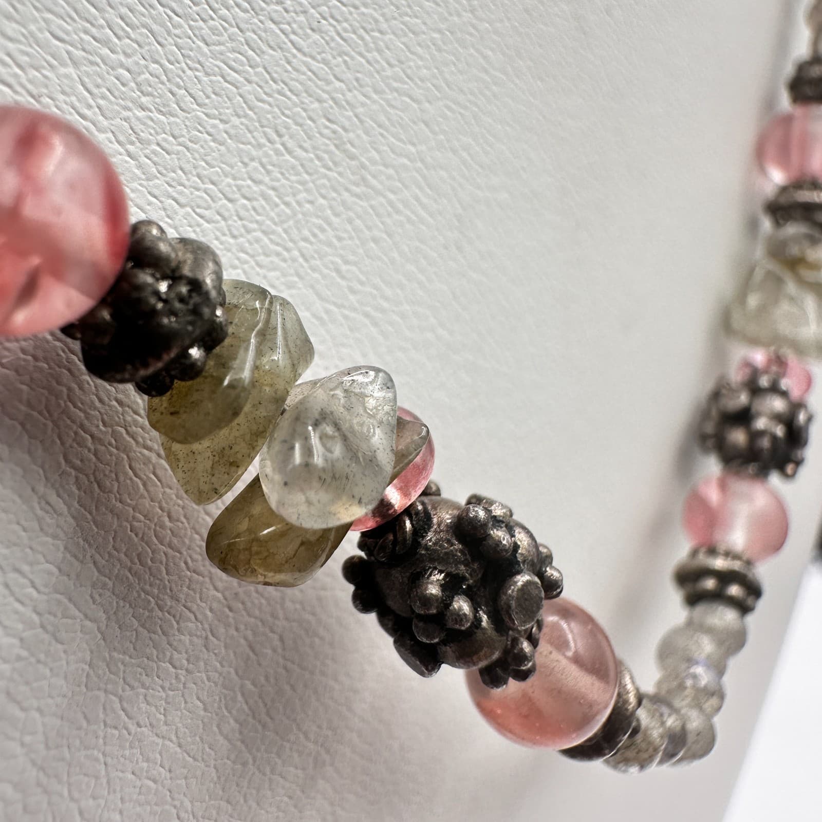 Vintage 90s Strawberry Quartz Labradorite Beaded Necklace Boho Women's Jewelry - Thumbnail 10